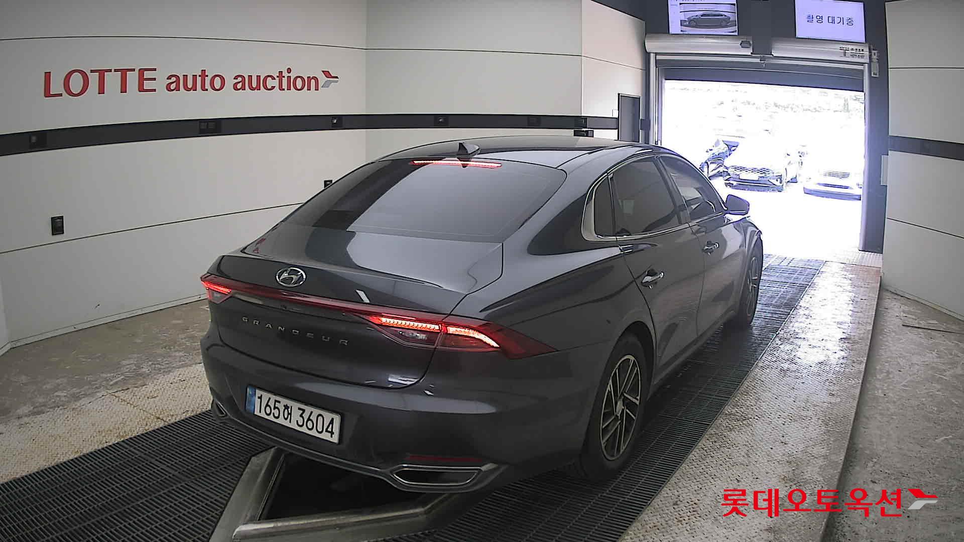 2022 - hyundai grandeur