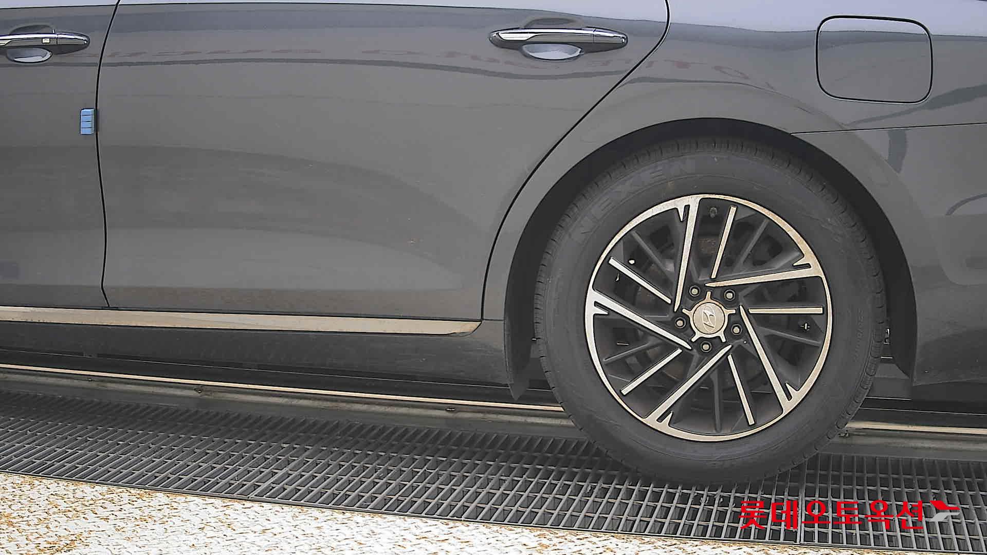 2022 - hyundai grandeur