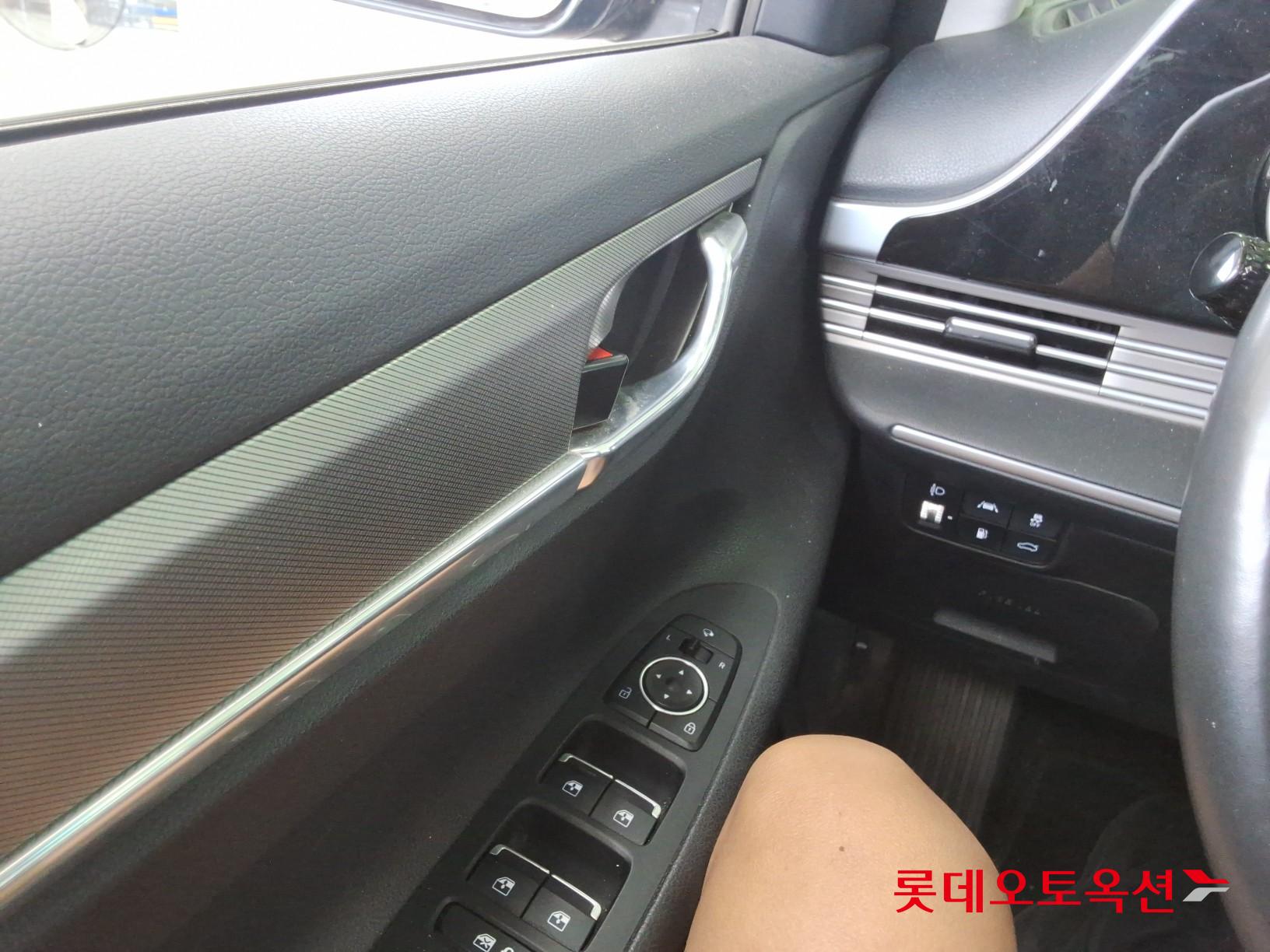 2022 - hyundai grandeur