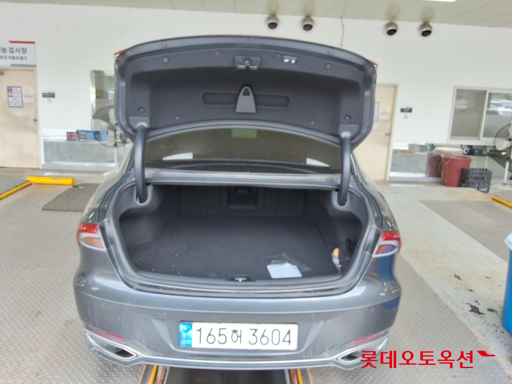 2022 - hyundai grandeur