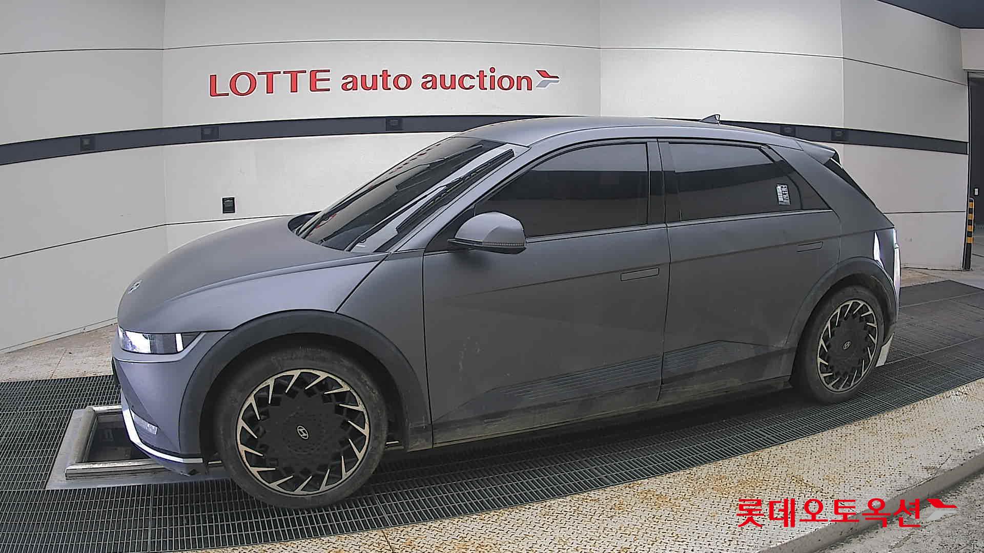 2023 - hyundai ioniq