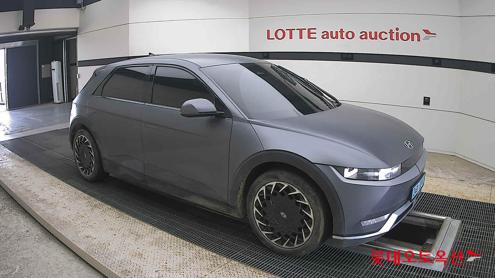 2023 - hyundai ioniq