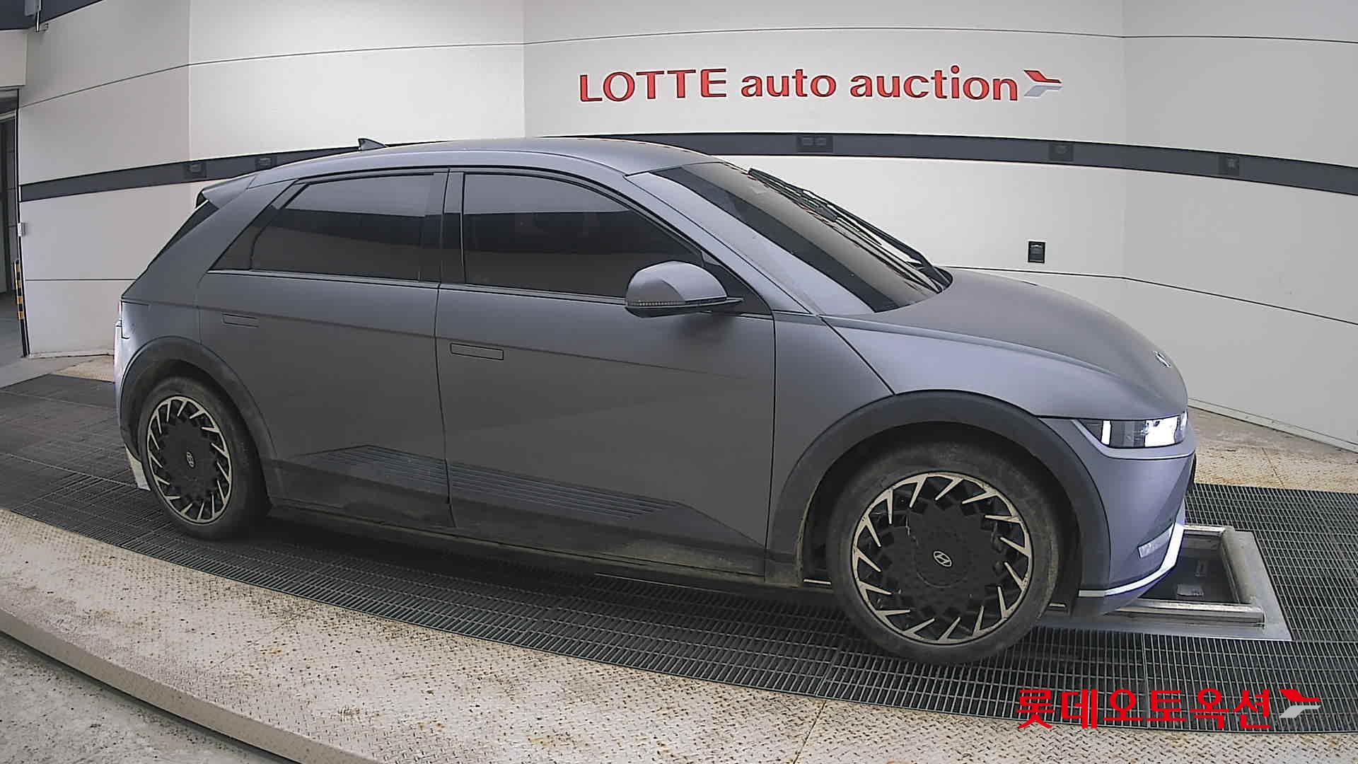 2023 - hyundai ioniq