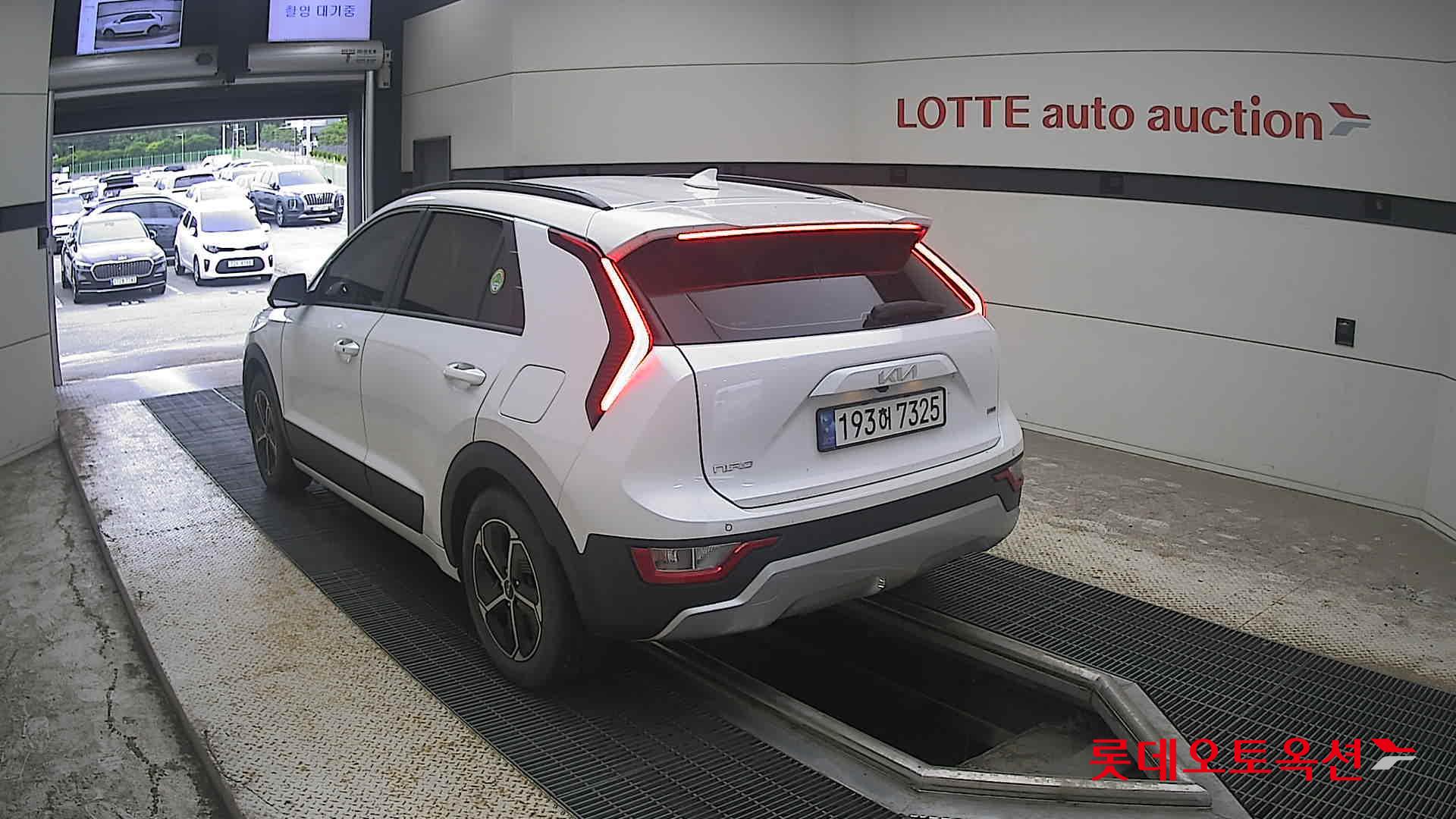 2024 - kia niro