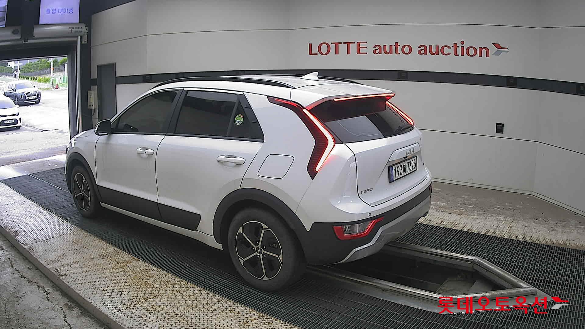 2024 - kia niro