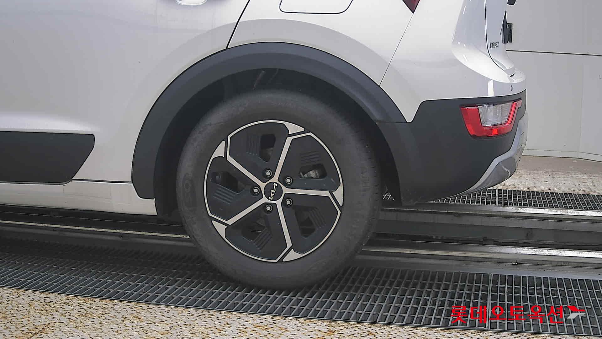 2024 - kia niro