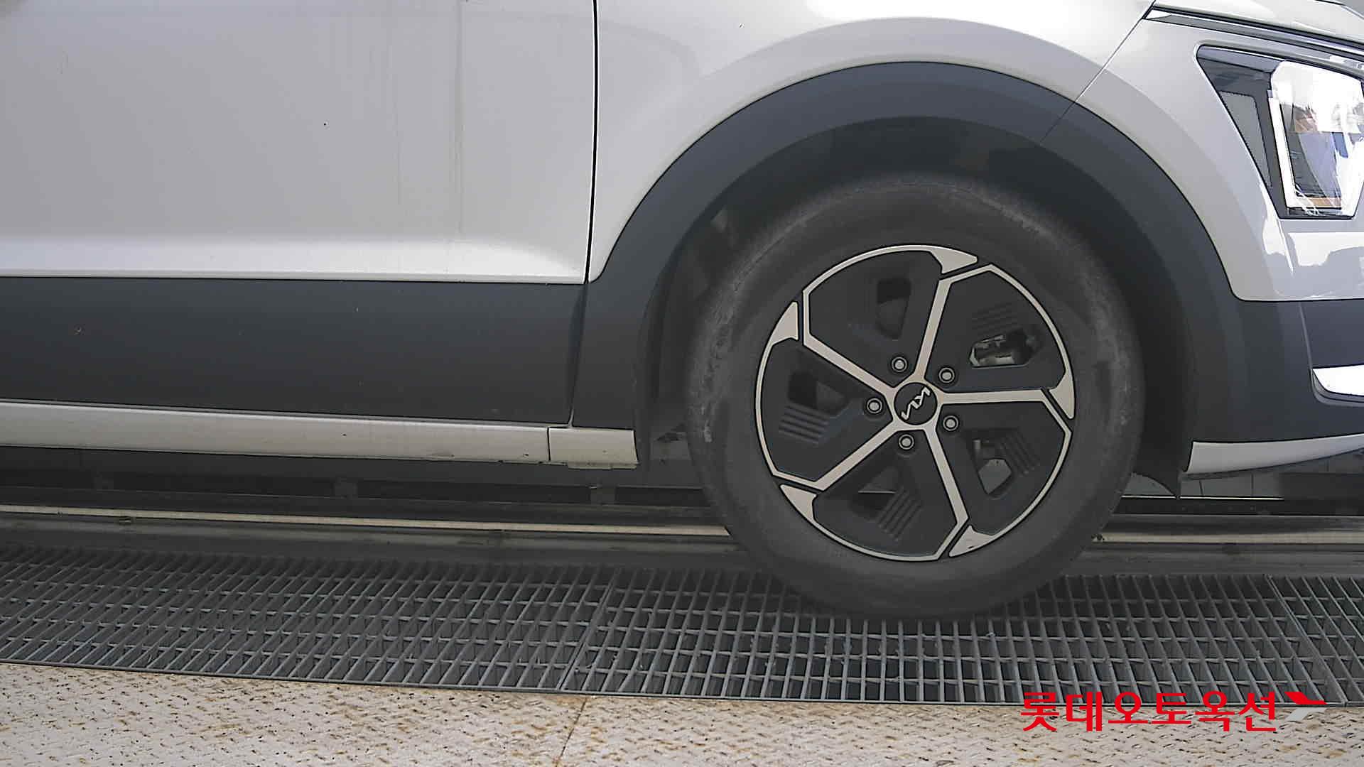 2024 - kia niro