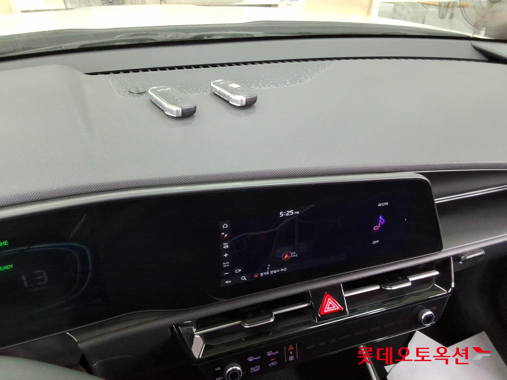 2024 - kia niro