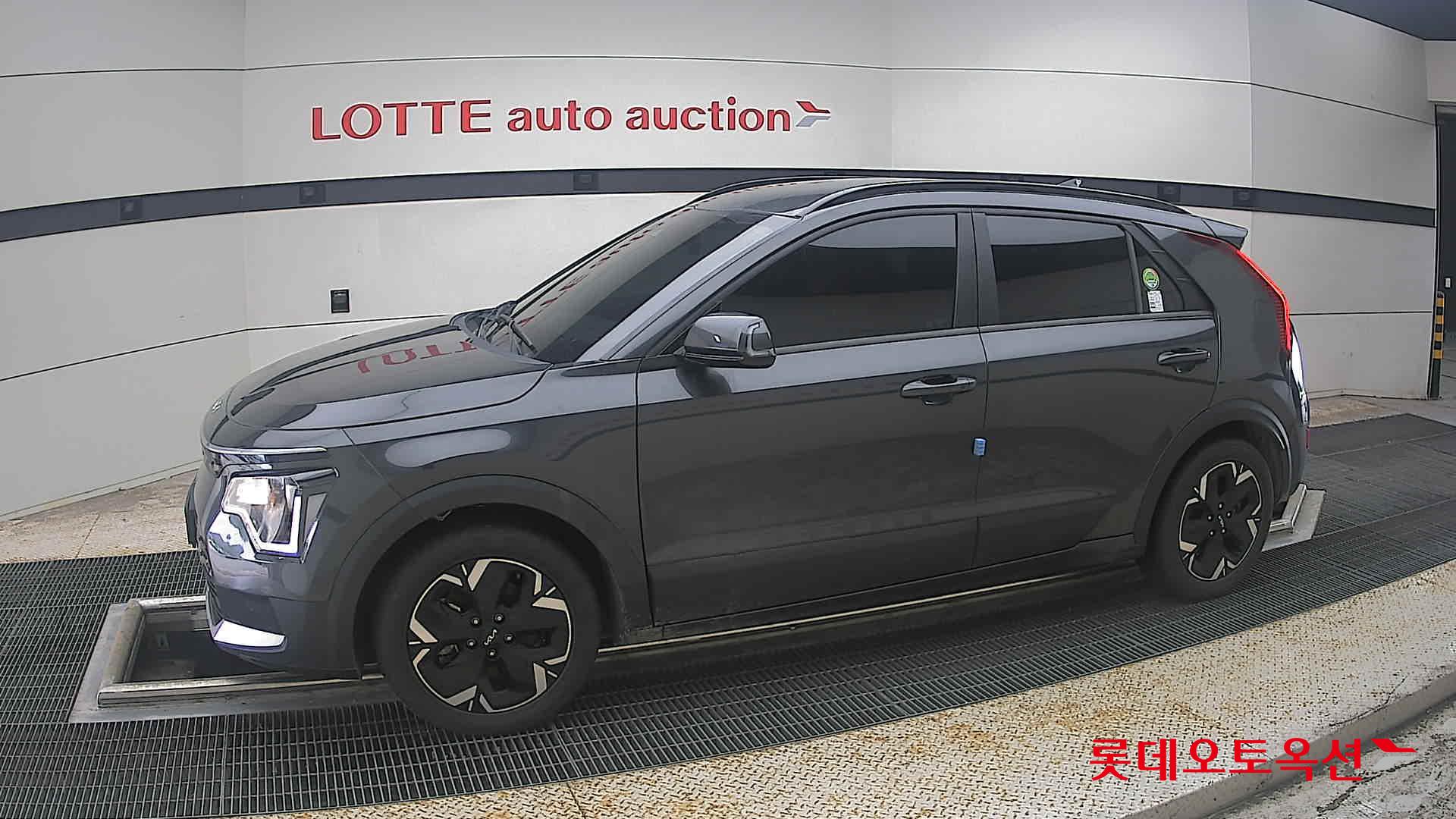 2024 - kia niro
