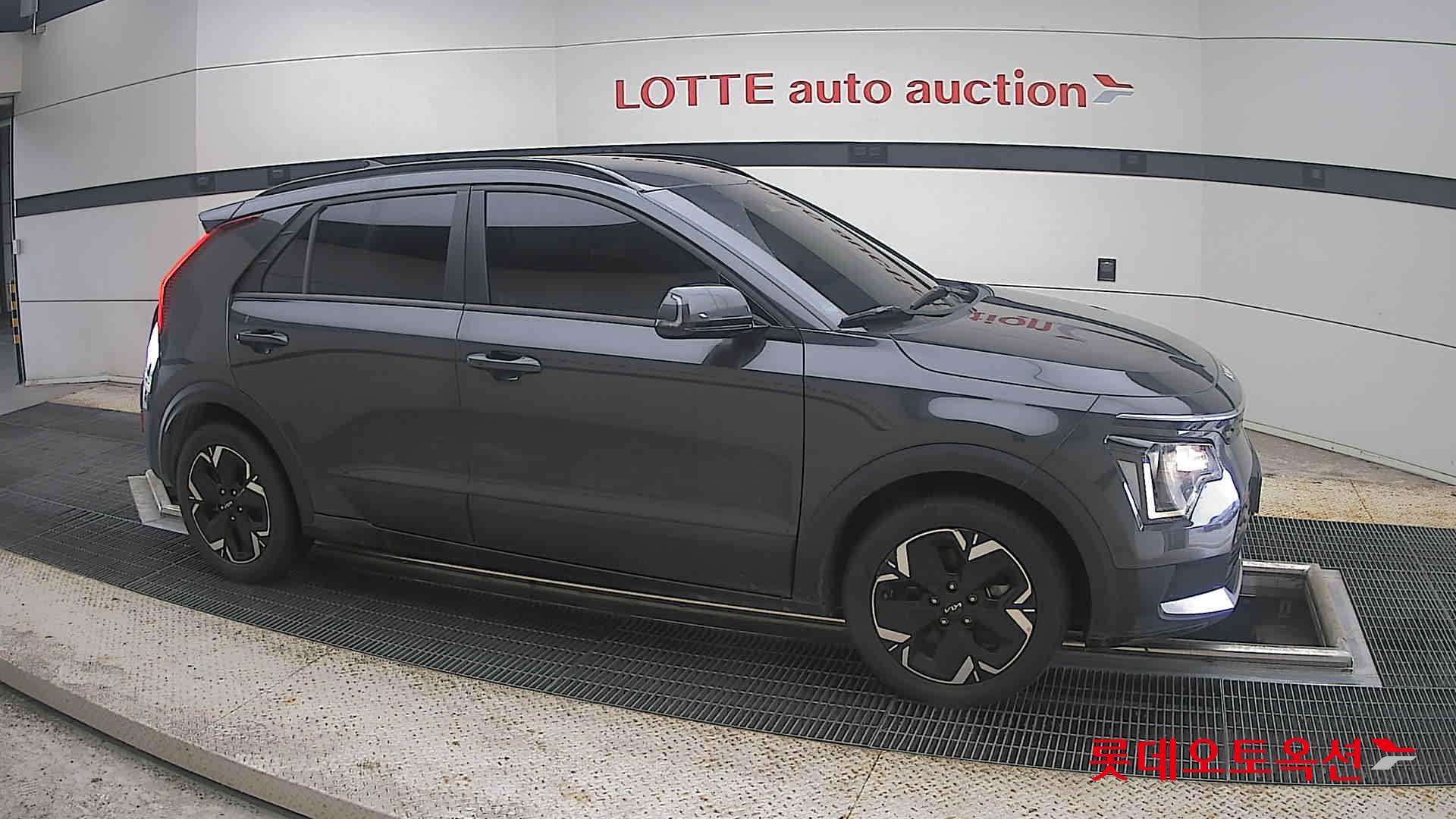 2024 - kia niro
