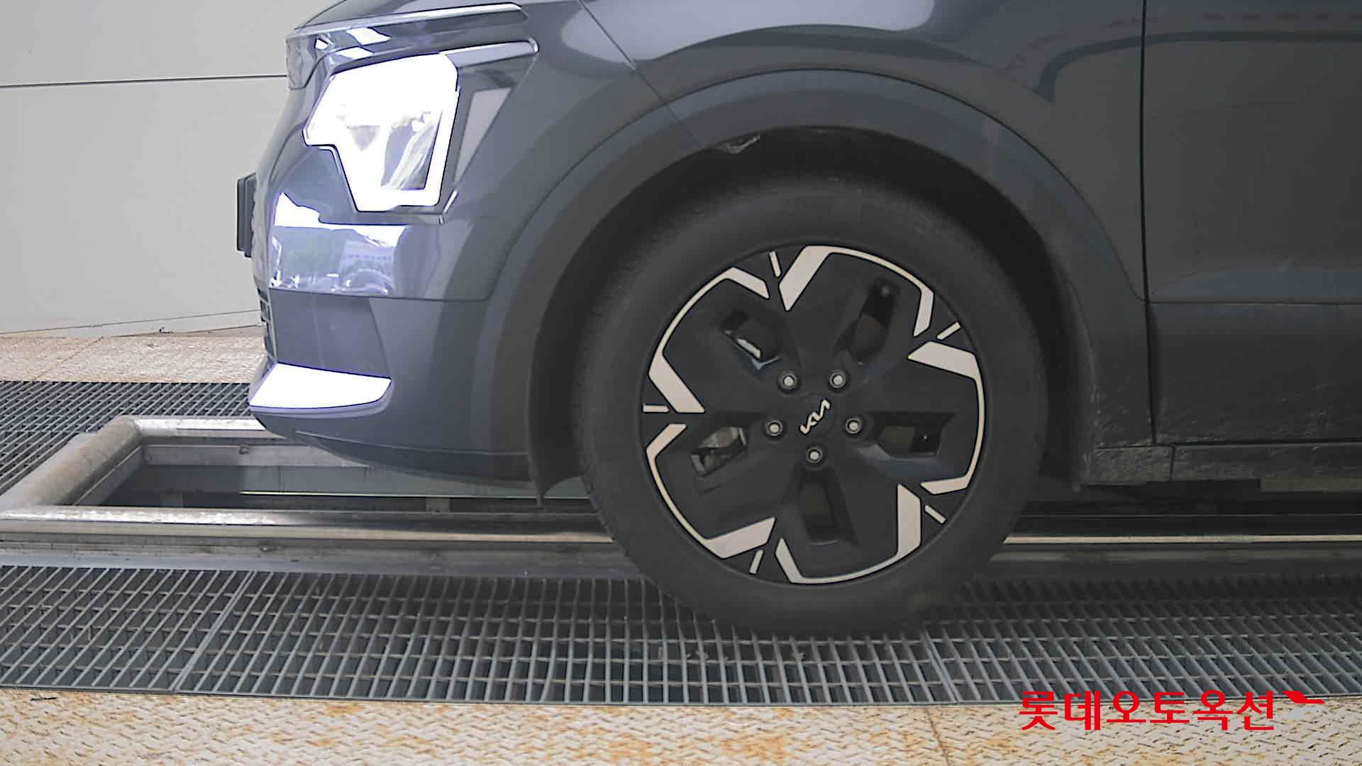 2024 - kia niro