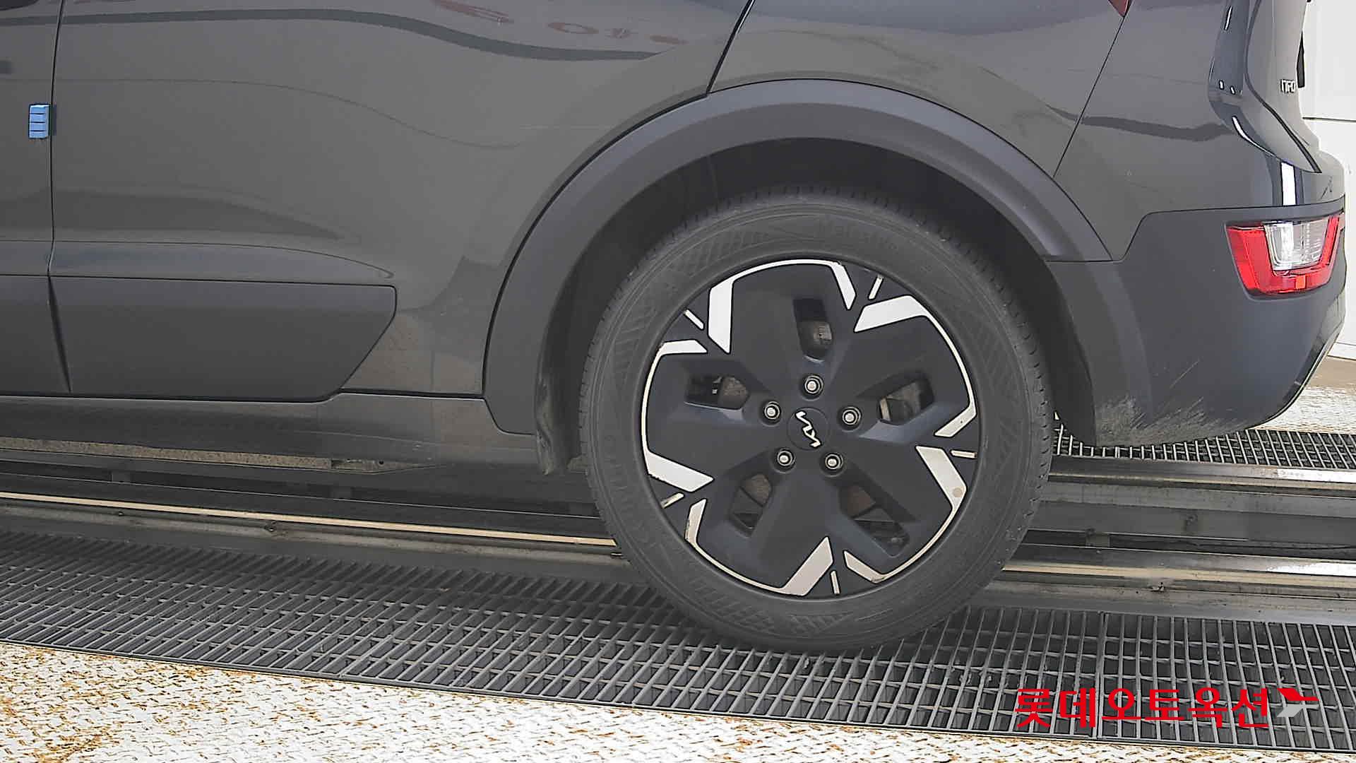 2024 - kia niro
