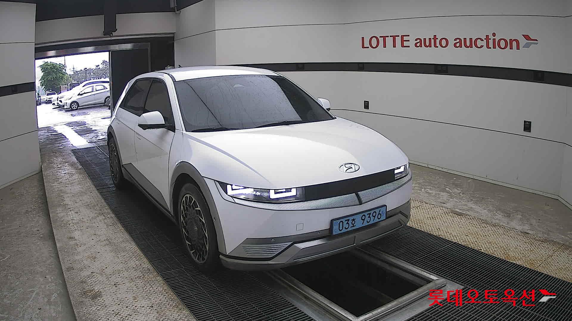 Hyundai Ioniq 5 - 24