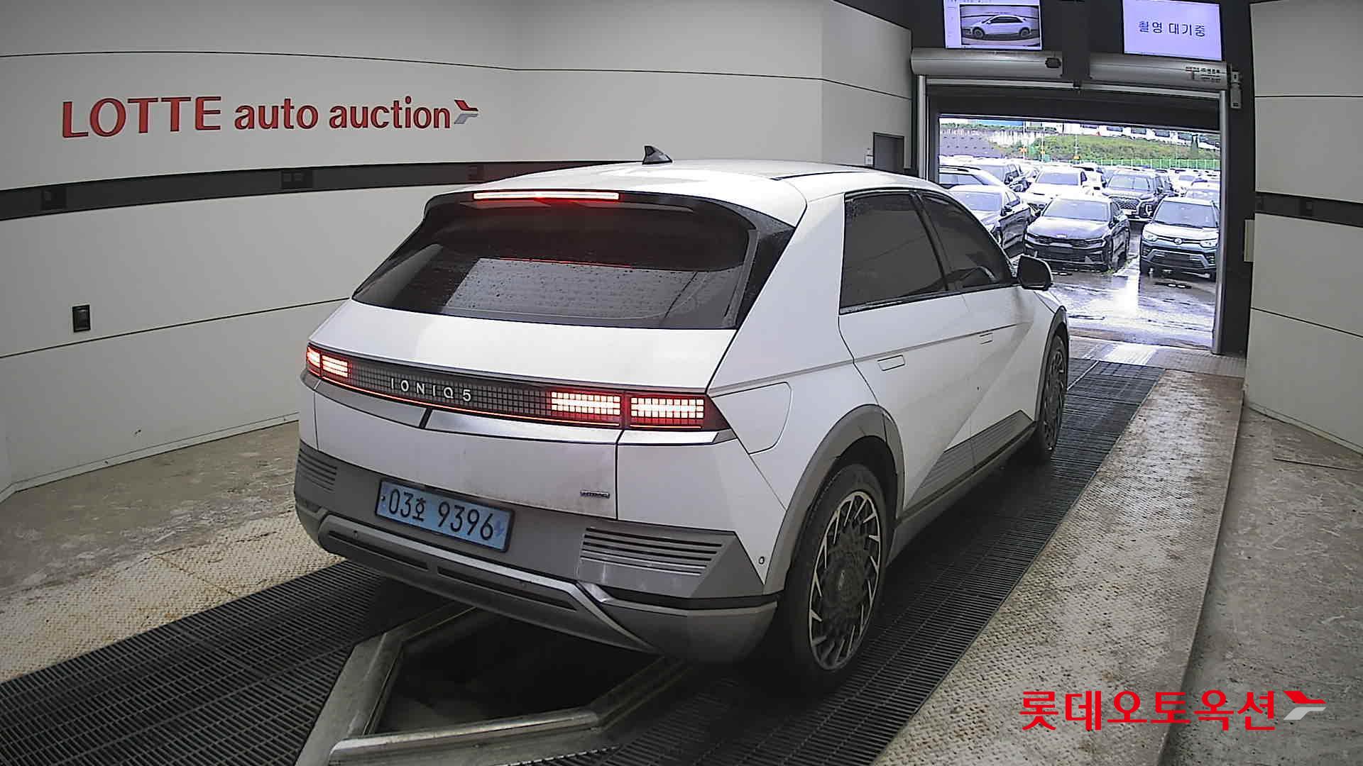 Hyundai Ioniq 5 - 18