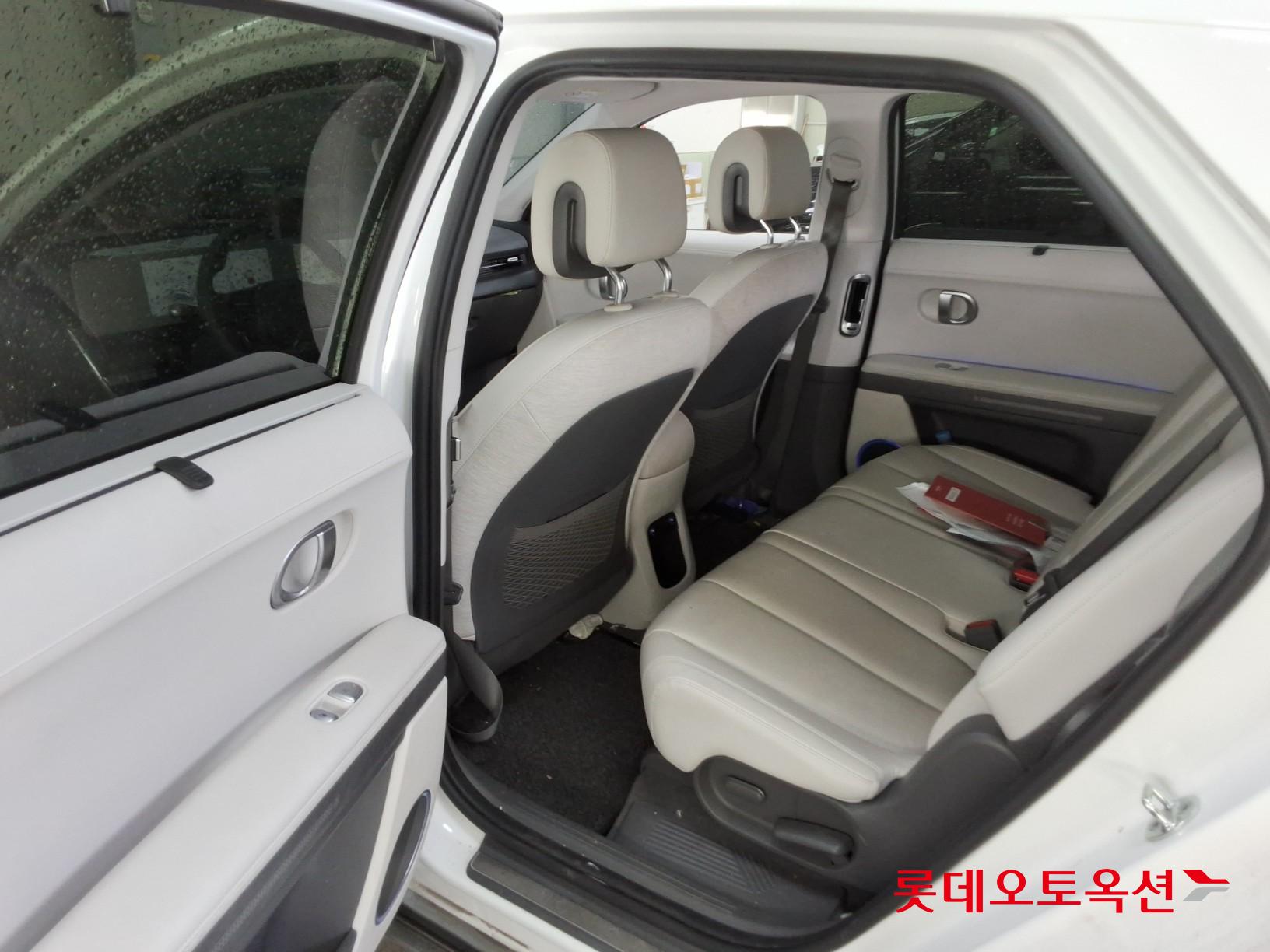 Hyundai Ioniq 5 - 36