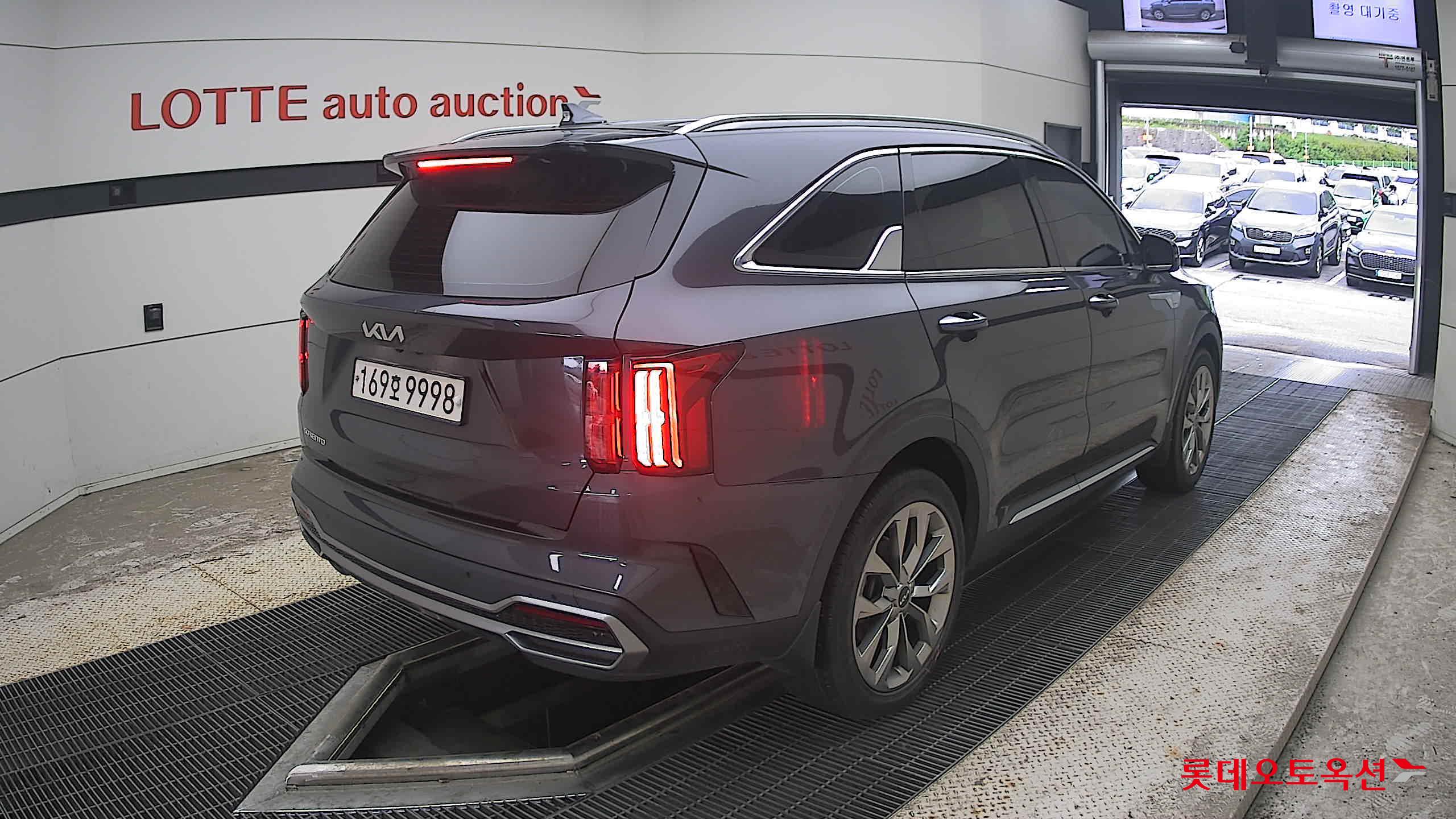 2023 - kia sorento