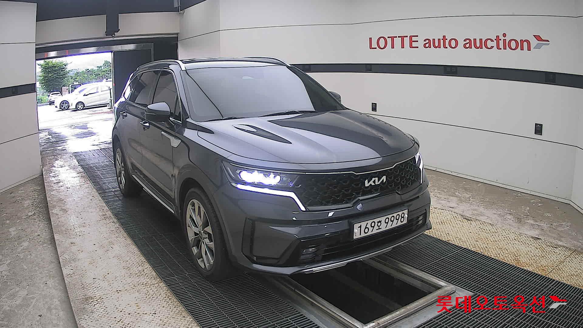 2023 - kia sorento