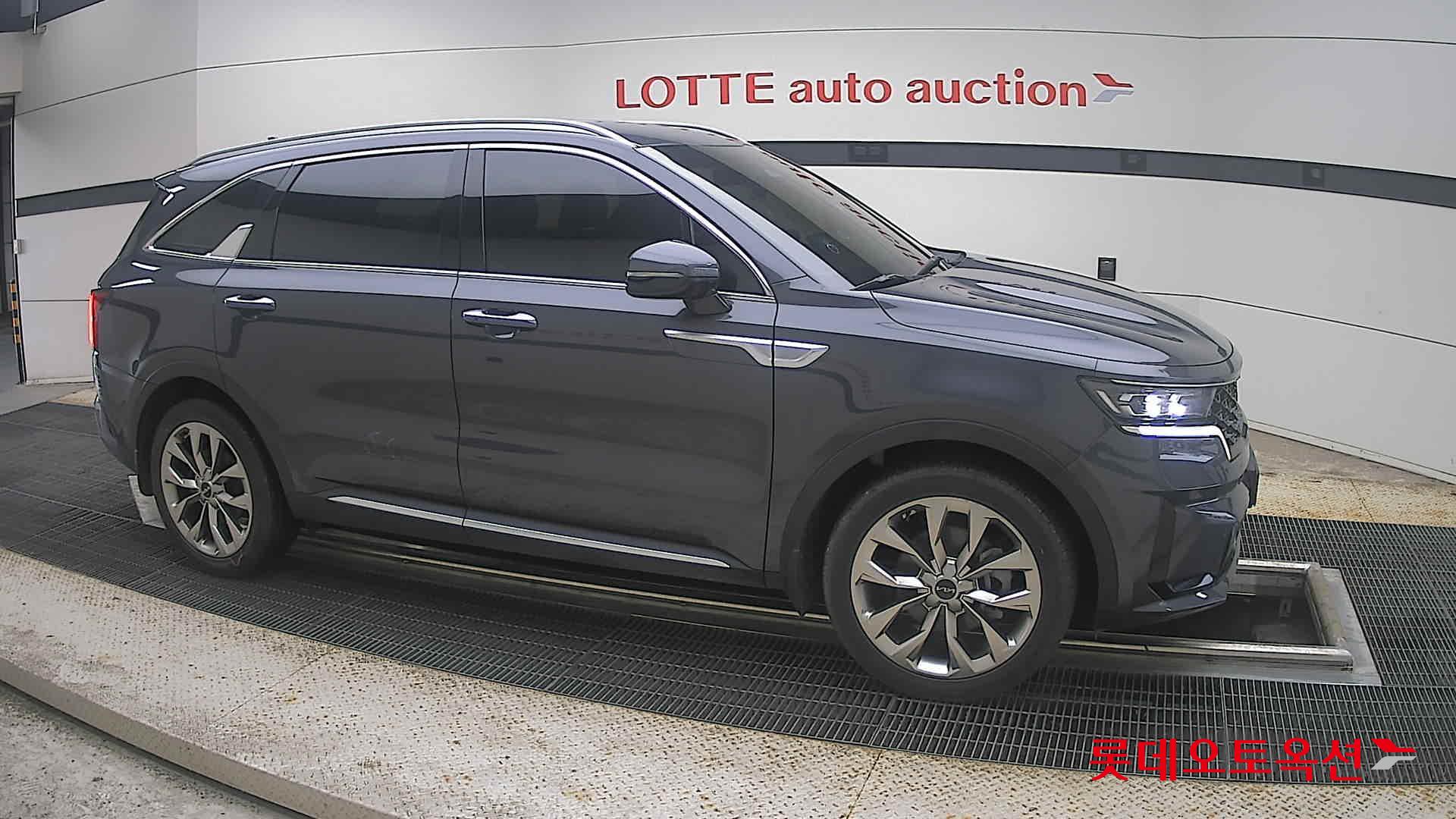 2023 - kia sorento