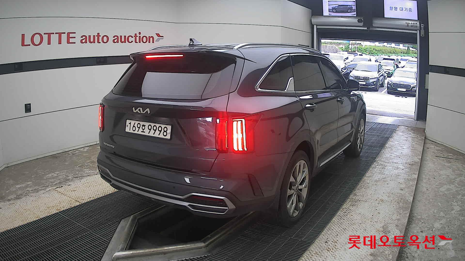 2023 - kia sorento