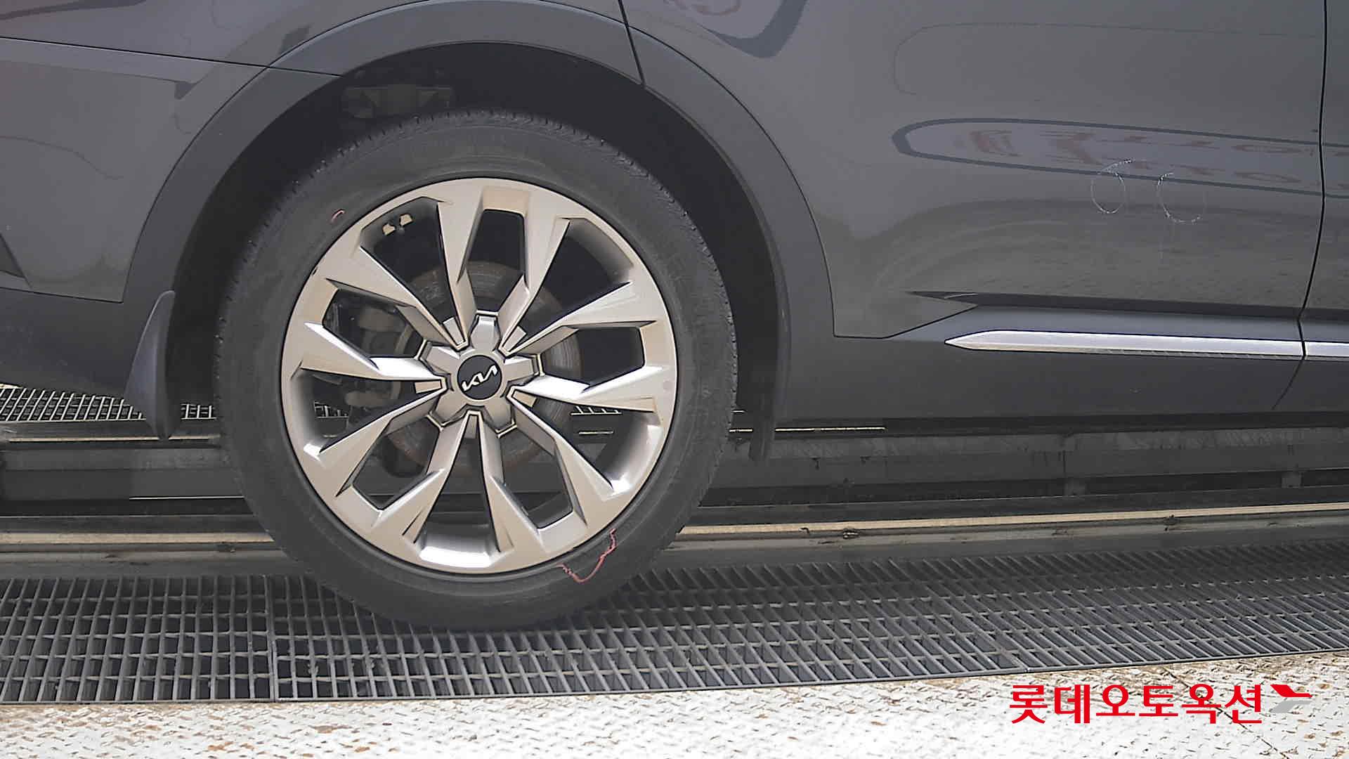 2023 - kia sorento