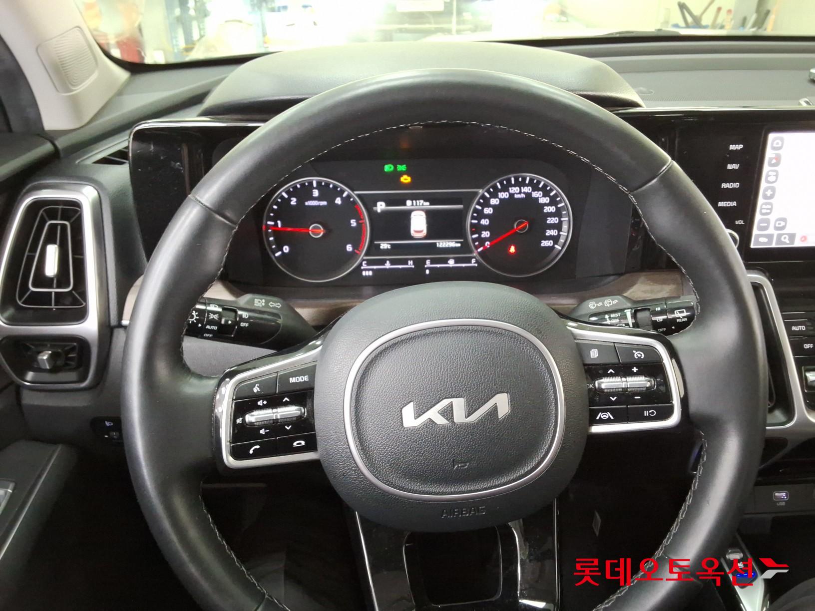 2023 - kia sorento