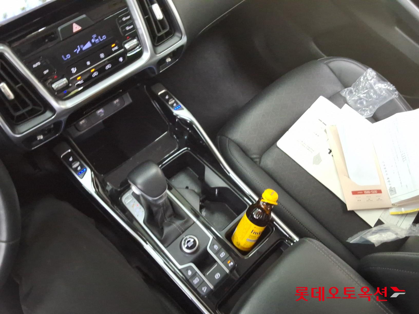 2023 - kia sorento