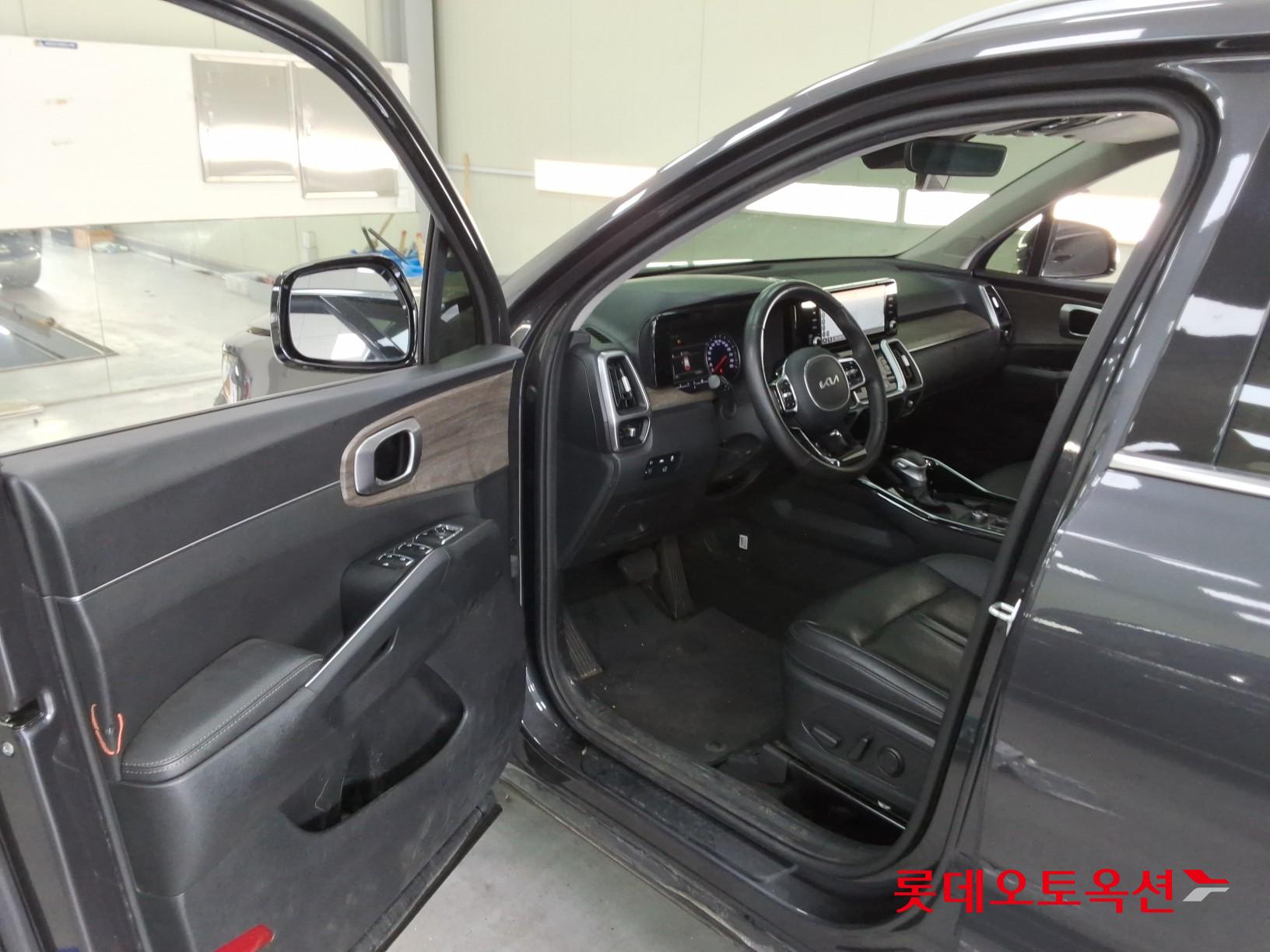 2023 - kia sorento