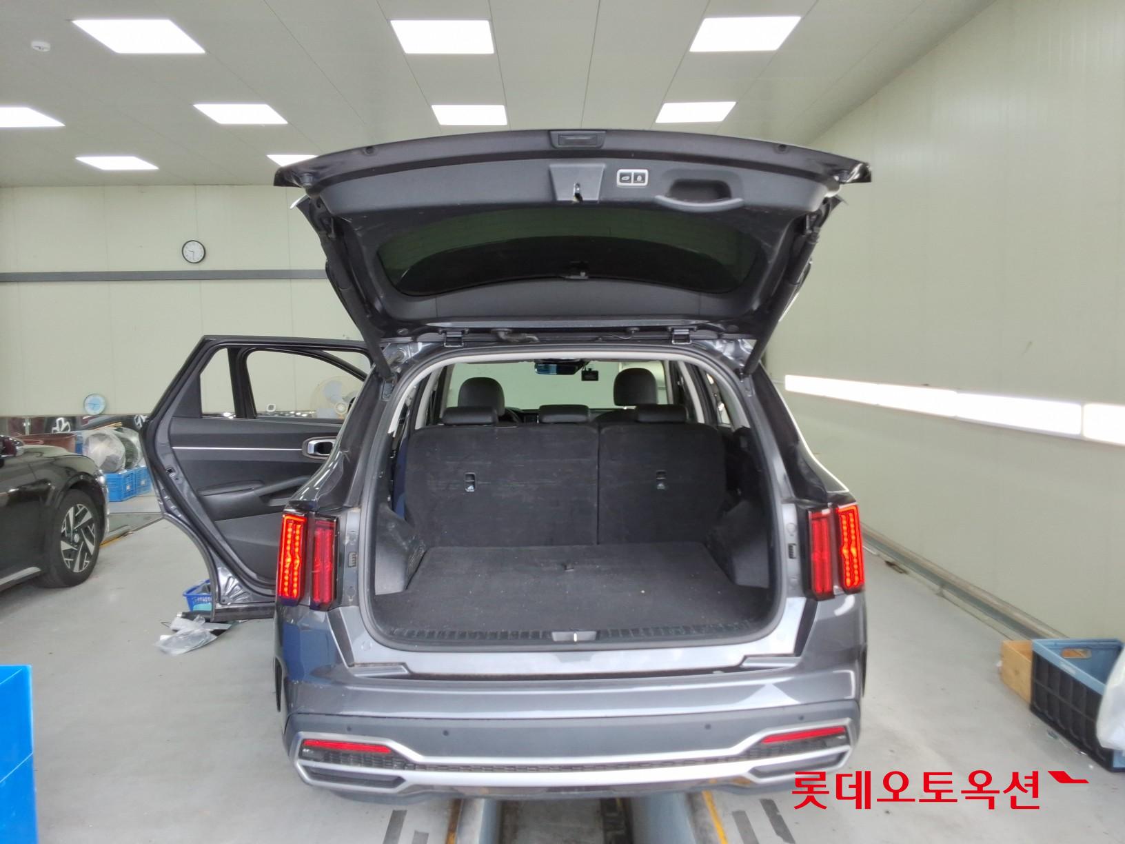 2023 - kia sorento