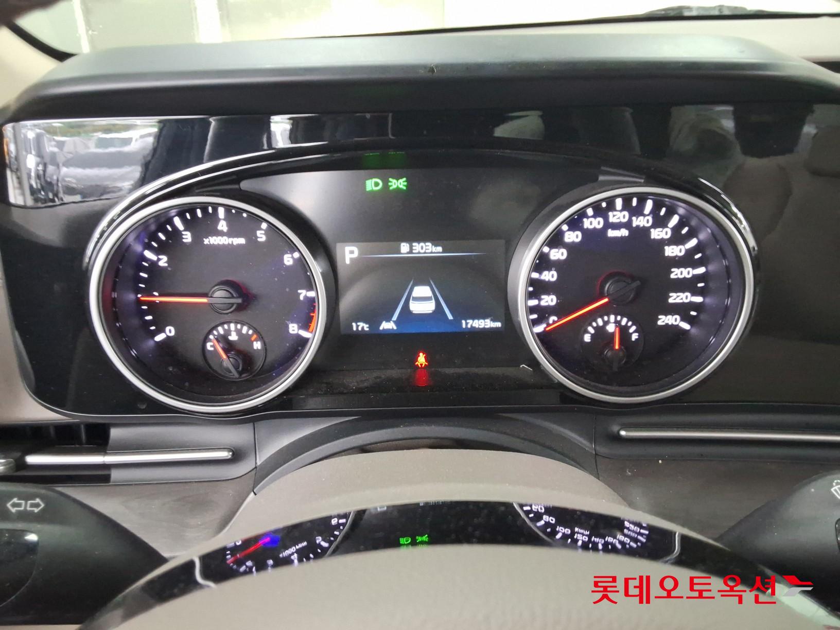 기아 카니발 - 31