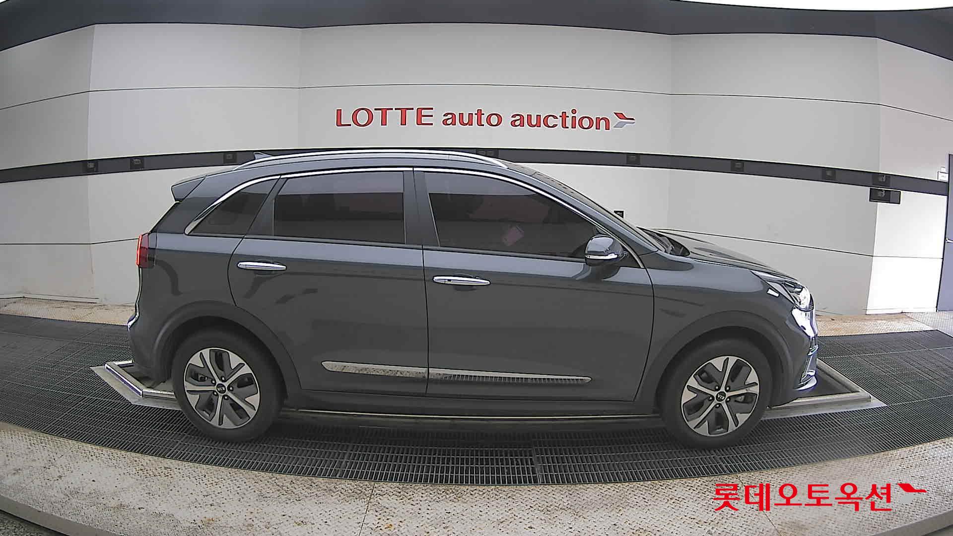 Kia Niro - 21