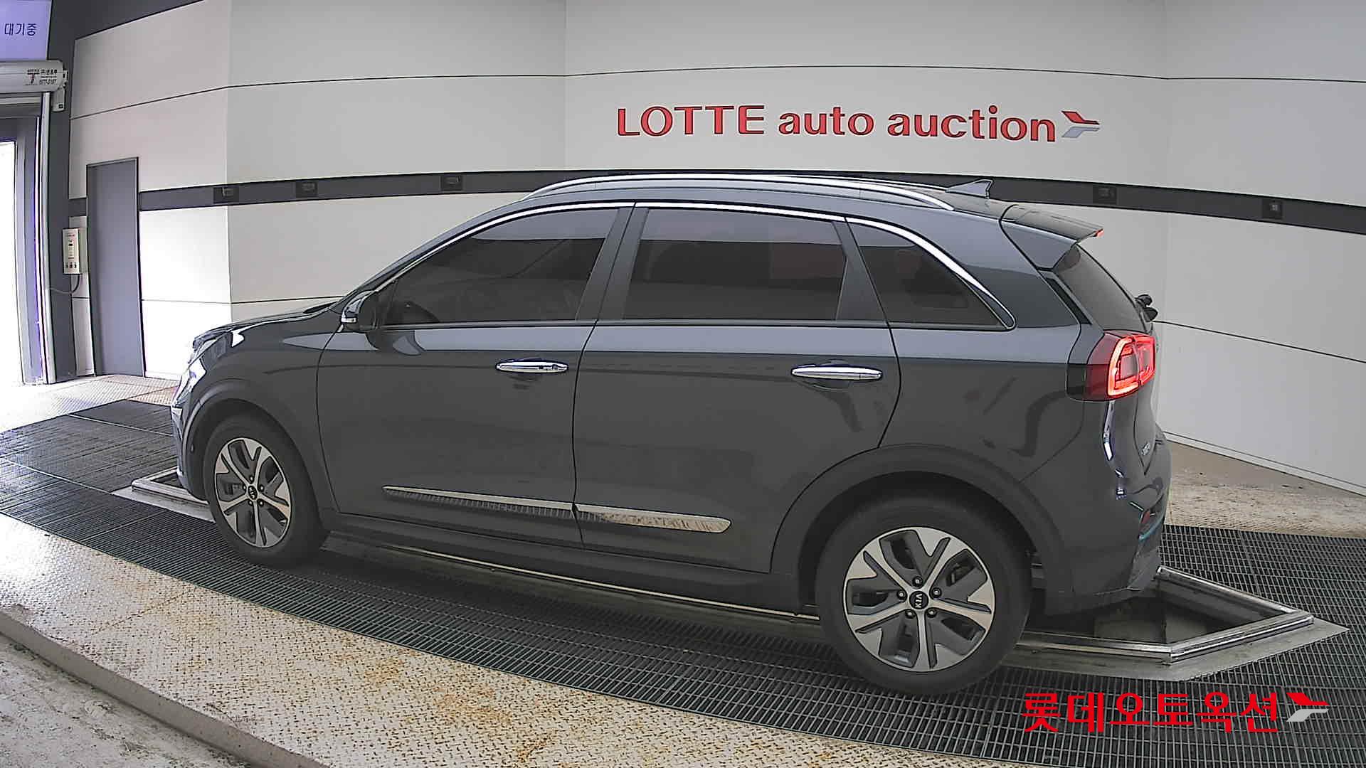 Kia Niro - 14