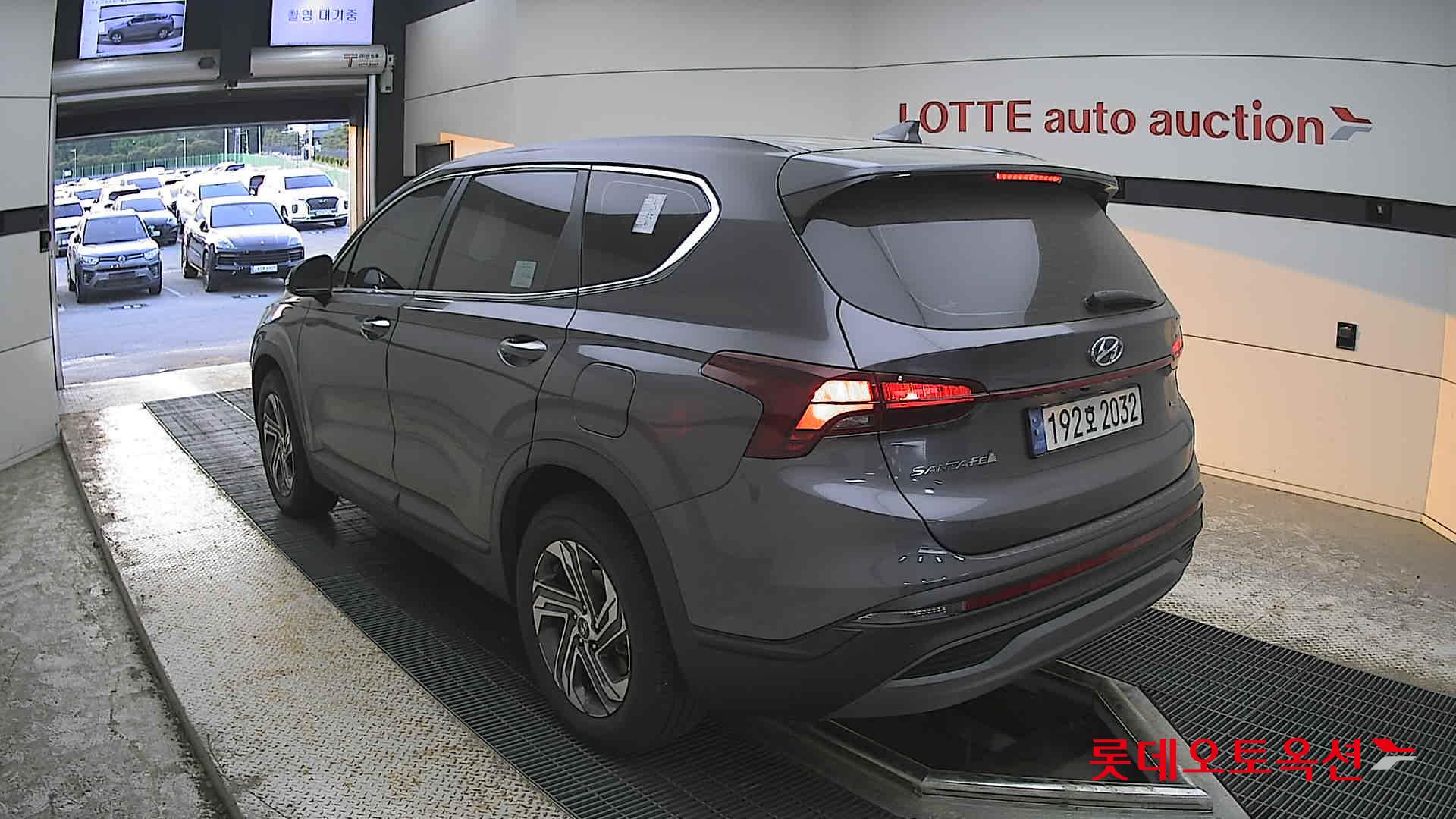 Hyundai Santa Fe - 4