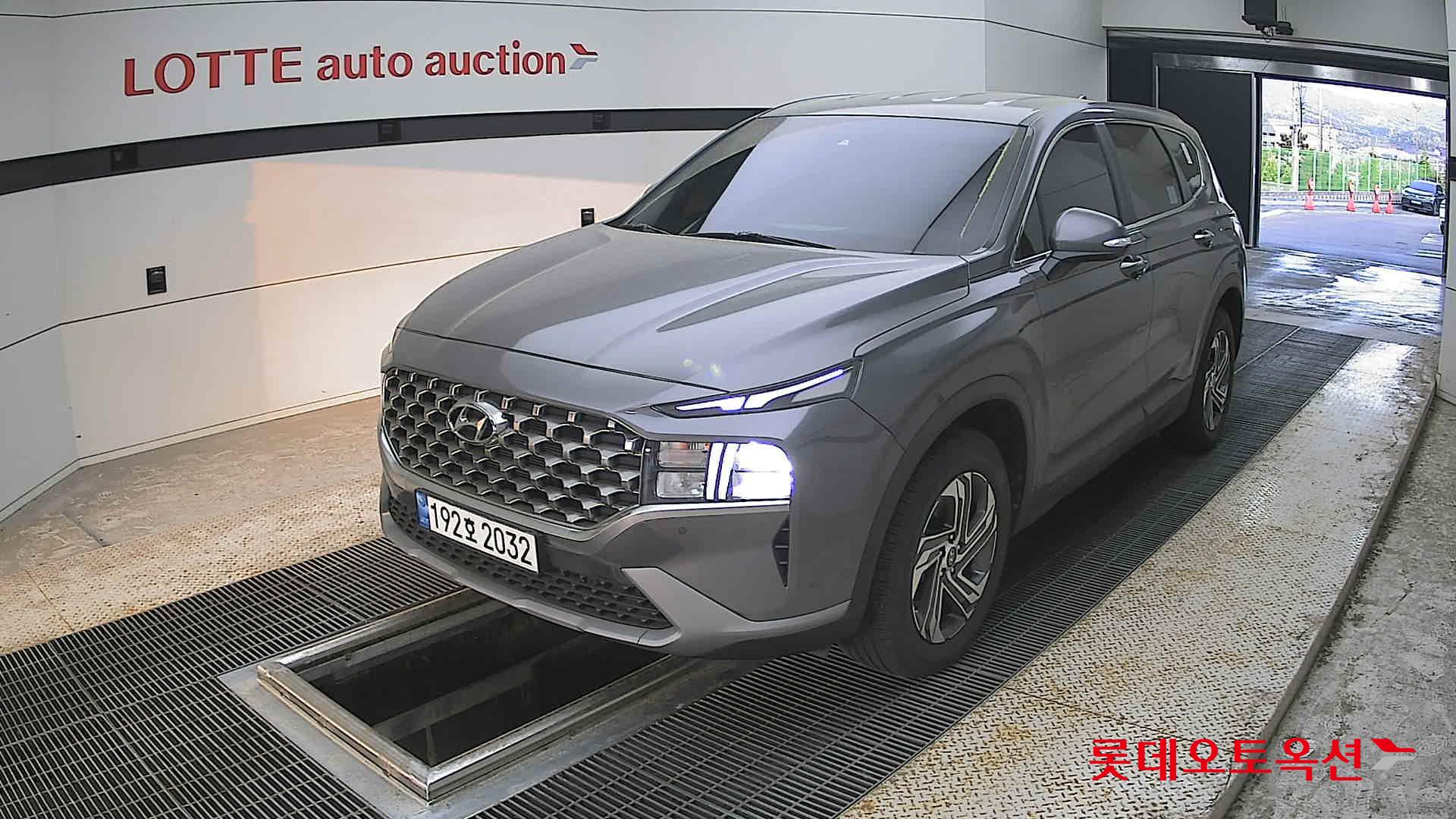 Hyundai Santa Fe - 3