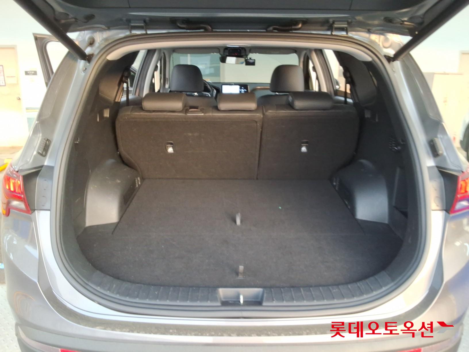 Hyundai Santa Fe - 9