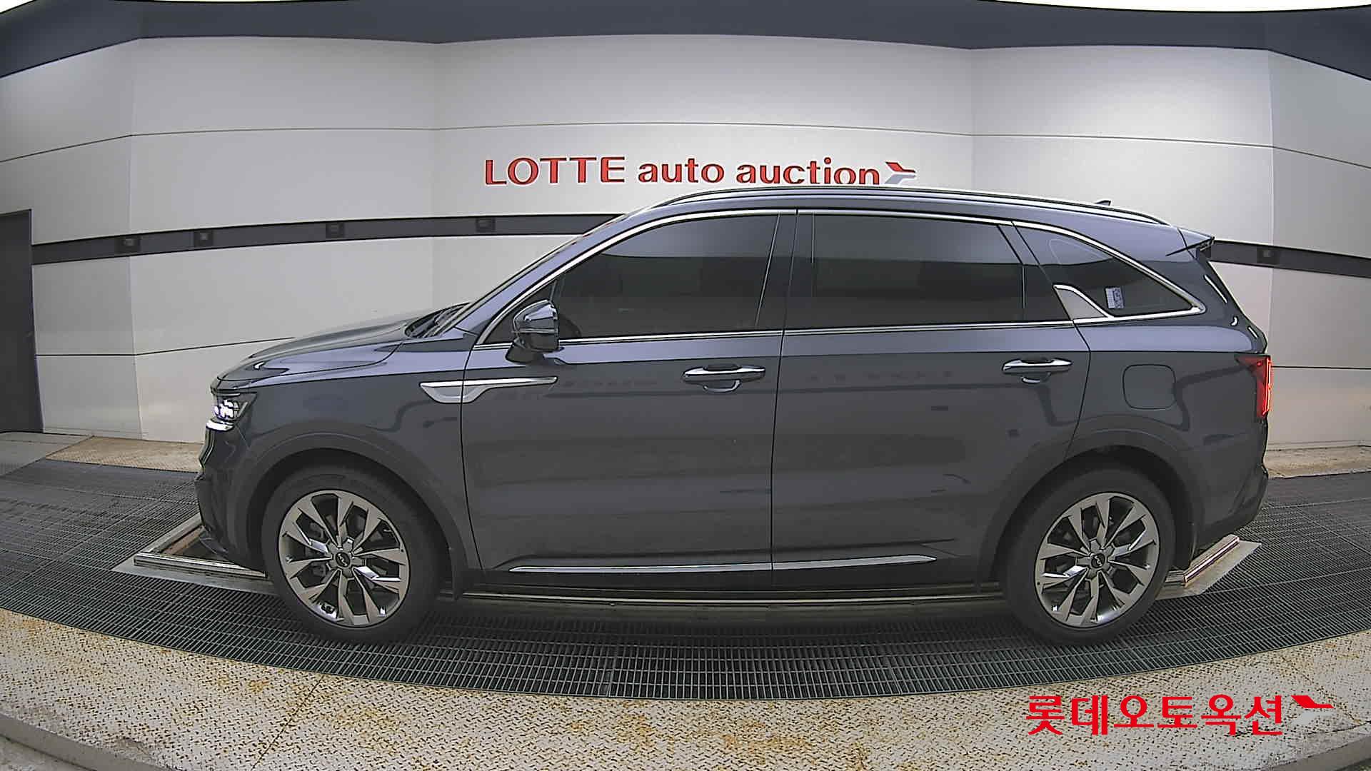 Kia Sorento - 13