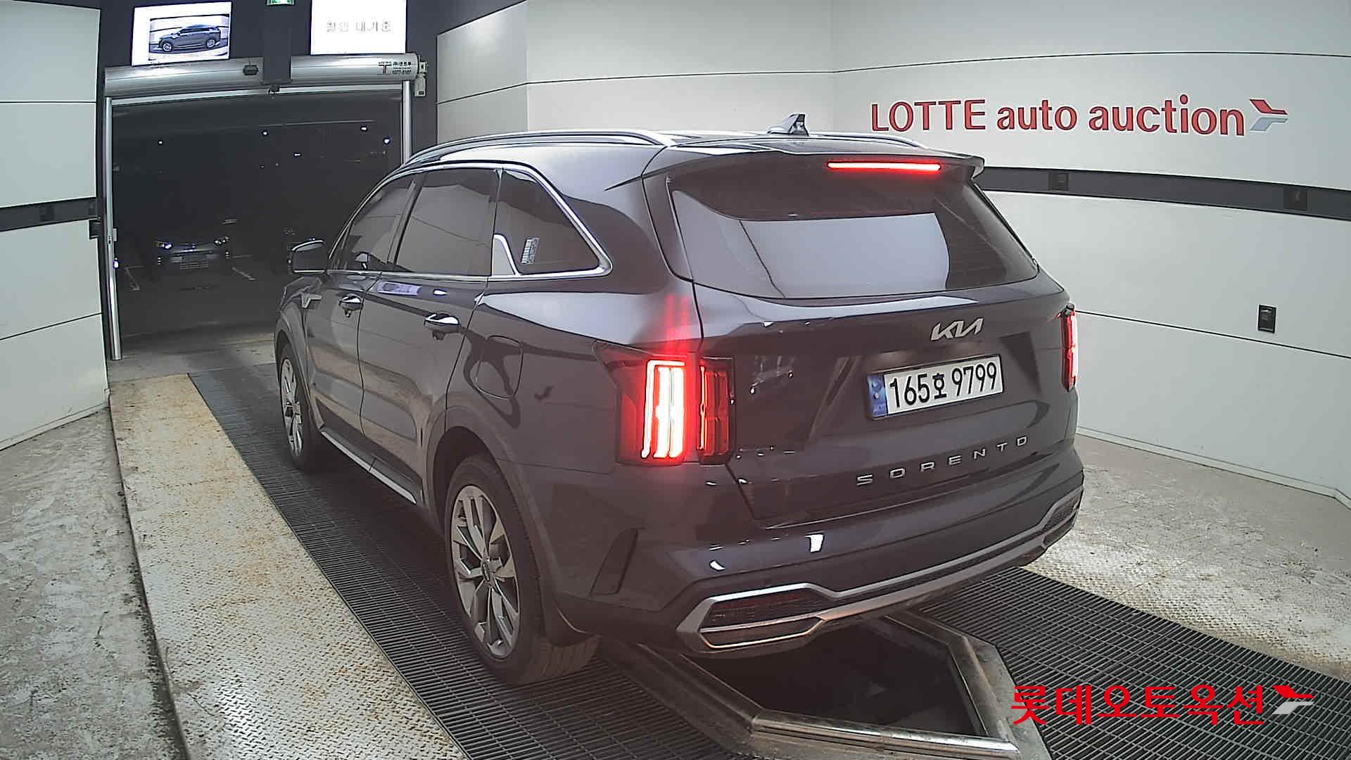 Kia Sorento - 16