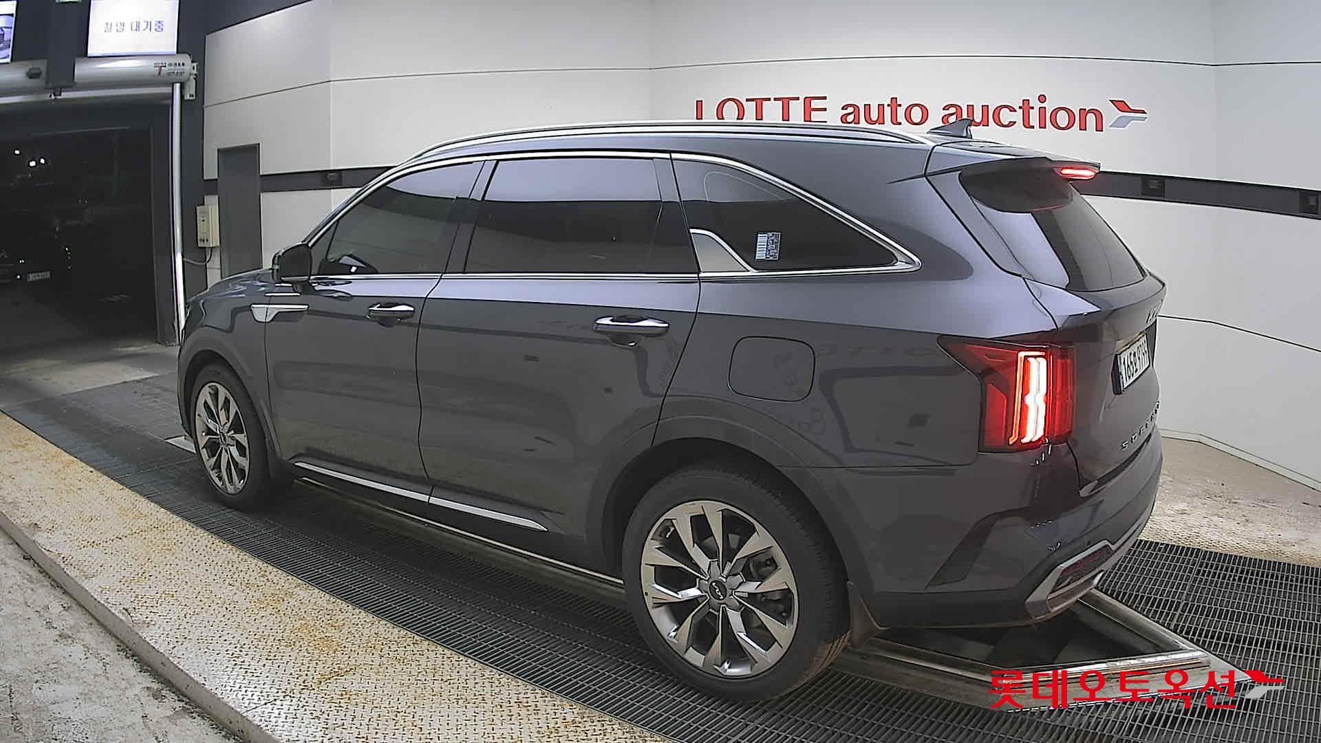 Kia Sorento - 15