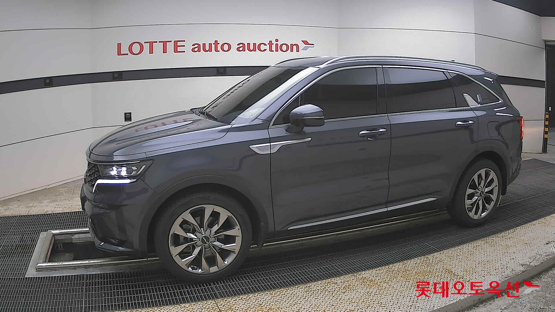 Kia Sorento - 12