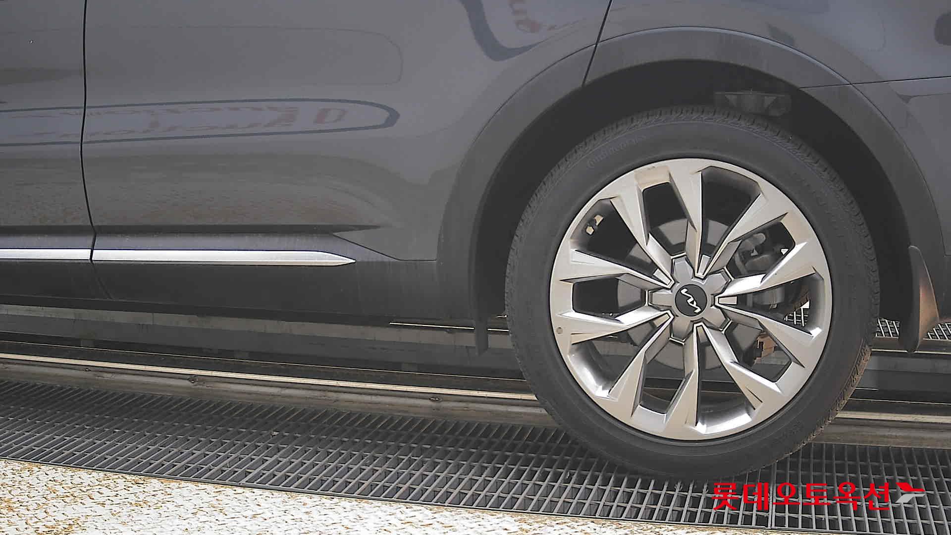 Kia Sorento - 26