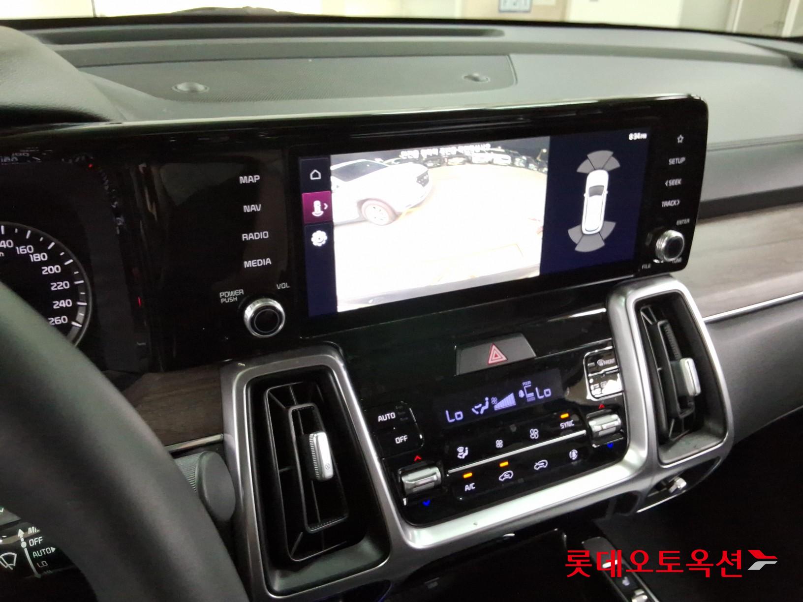 Kia Sorento - 31