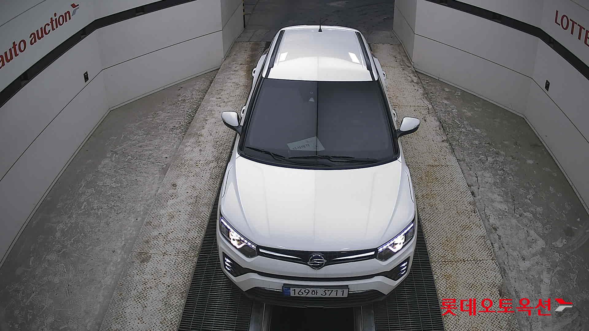KG Mobility Tivoli - 7