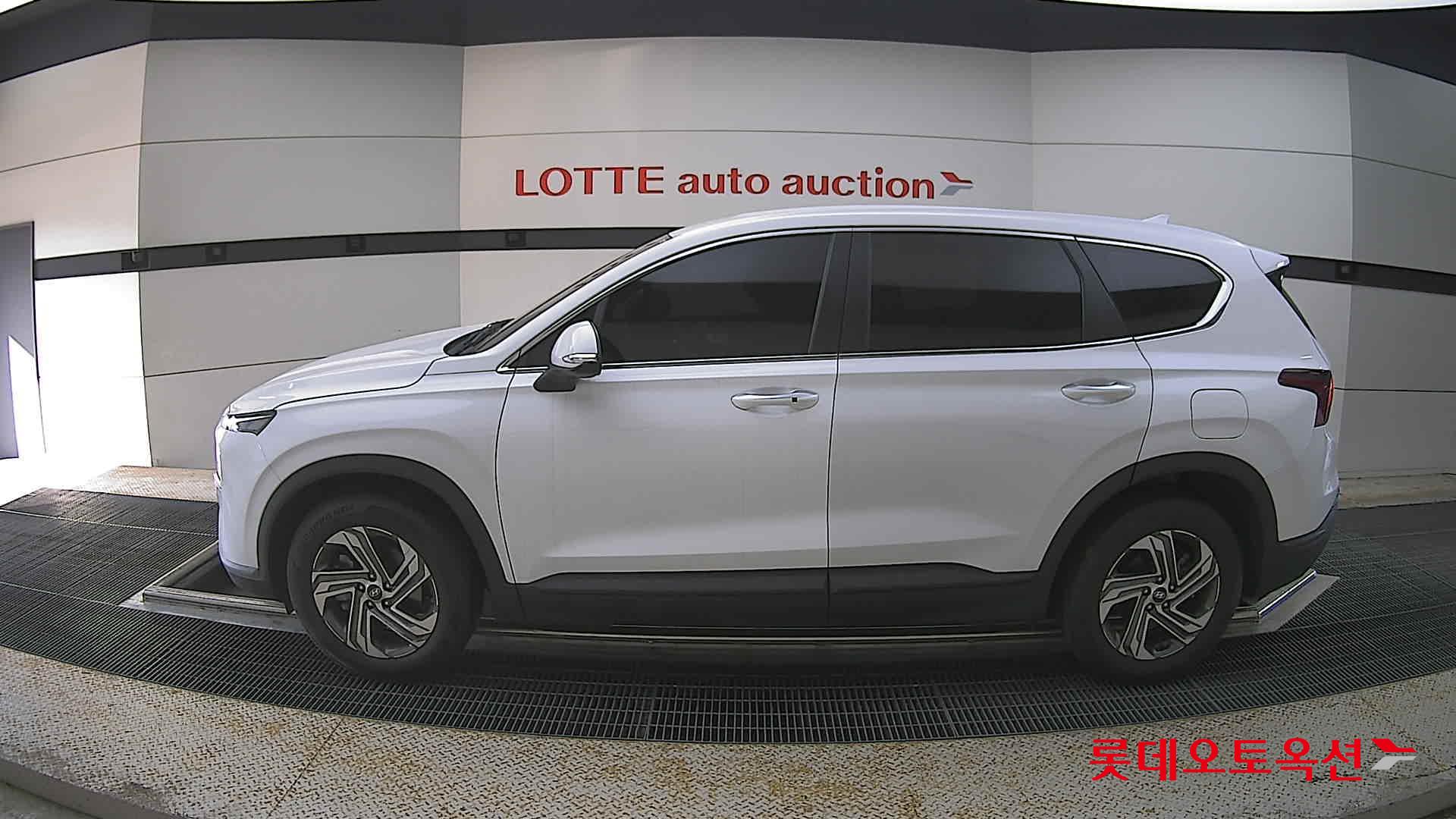 현대자동차 SANTAFE - 13