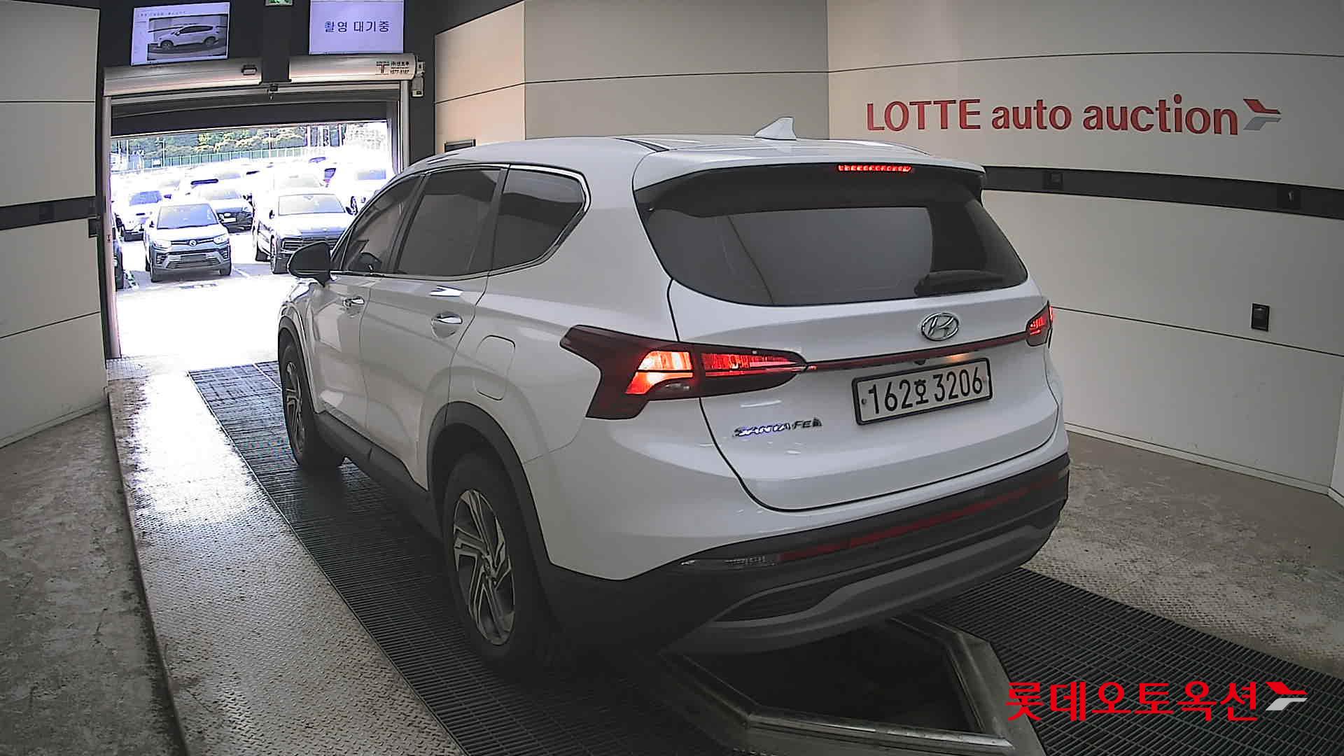 현대자동차 SANTAFE - 16