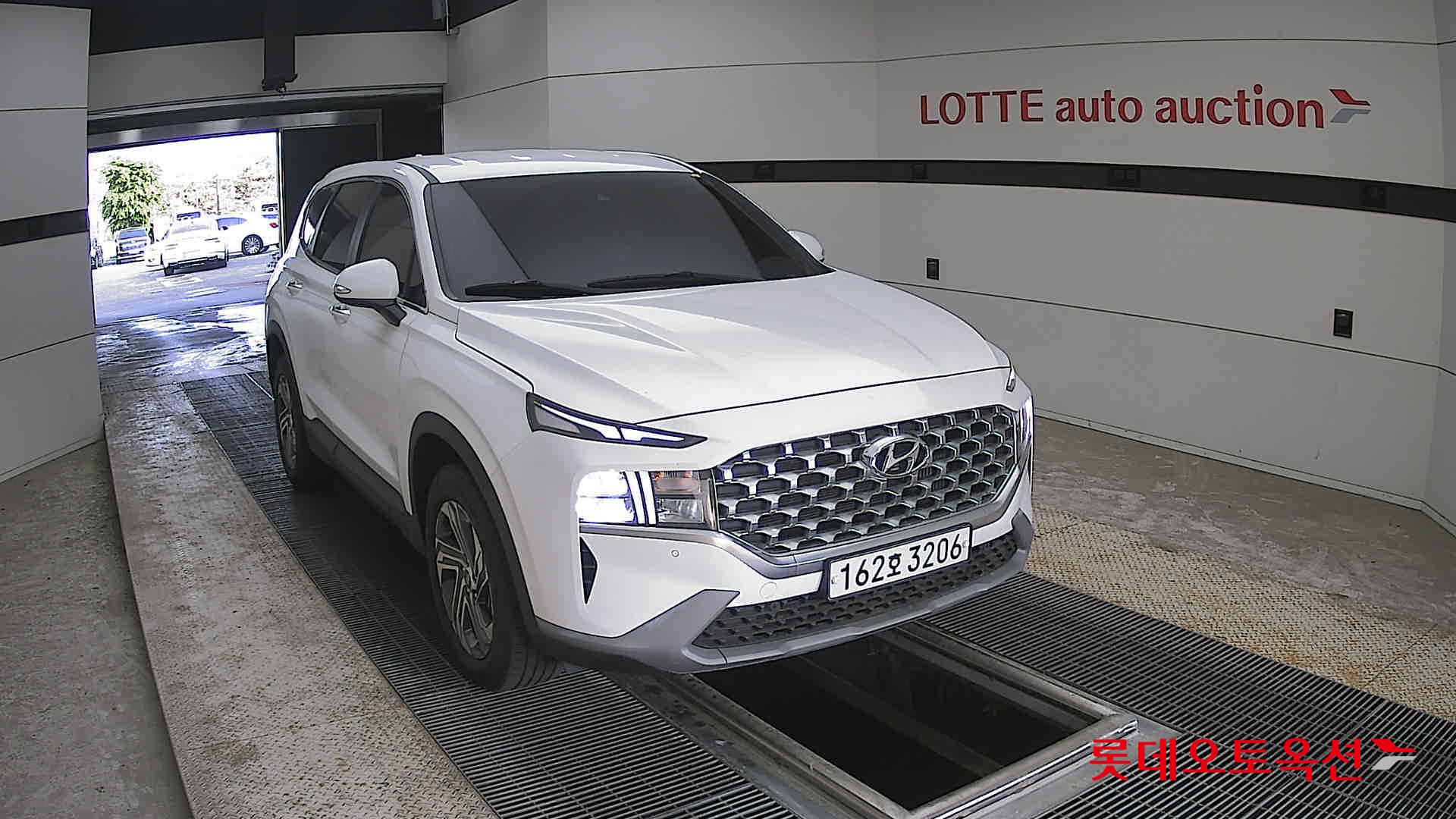 현대자동차 SANTAFE - 24