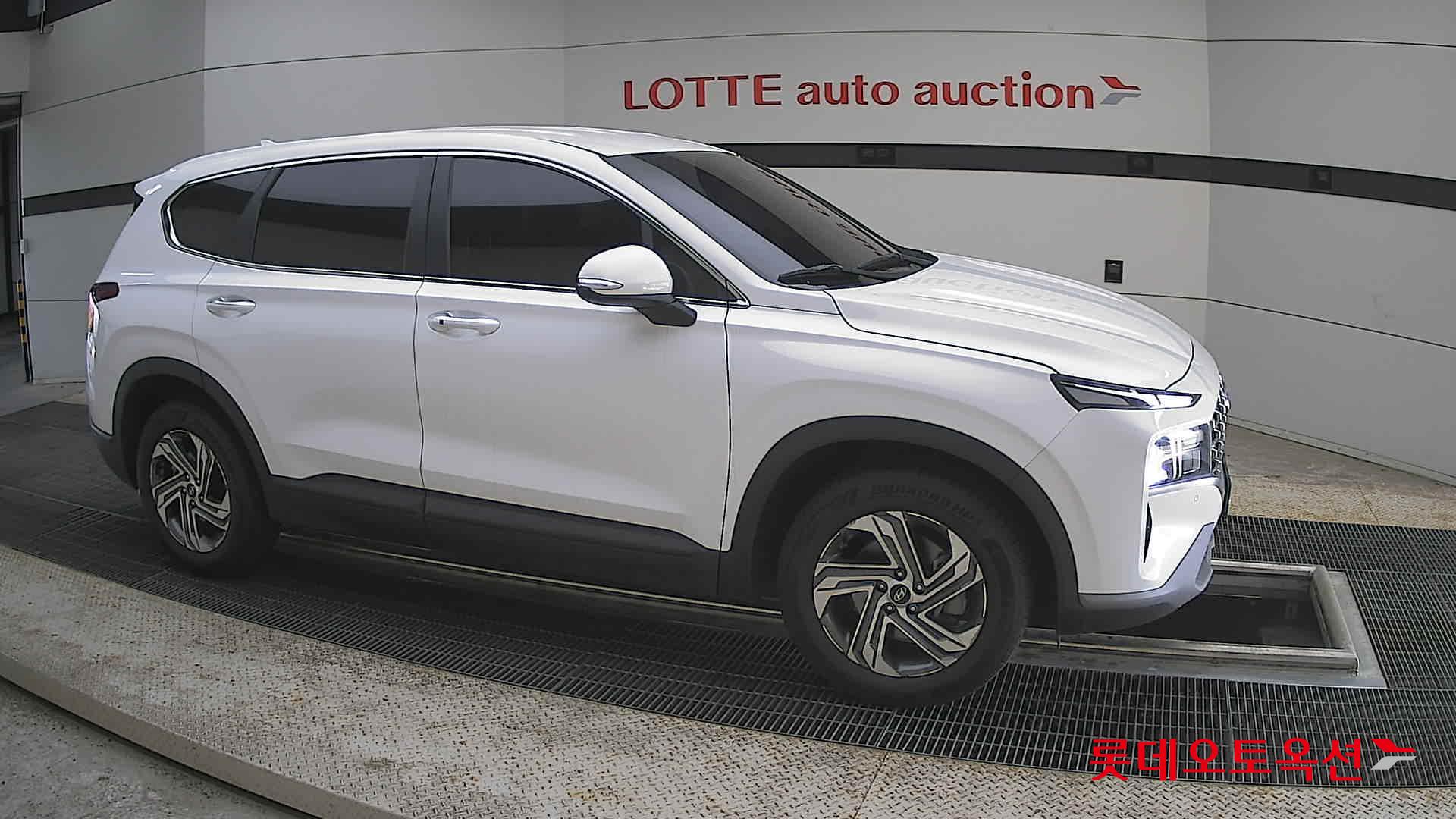 현대자동차 SANTAFE - 22