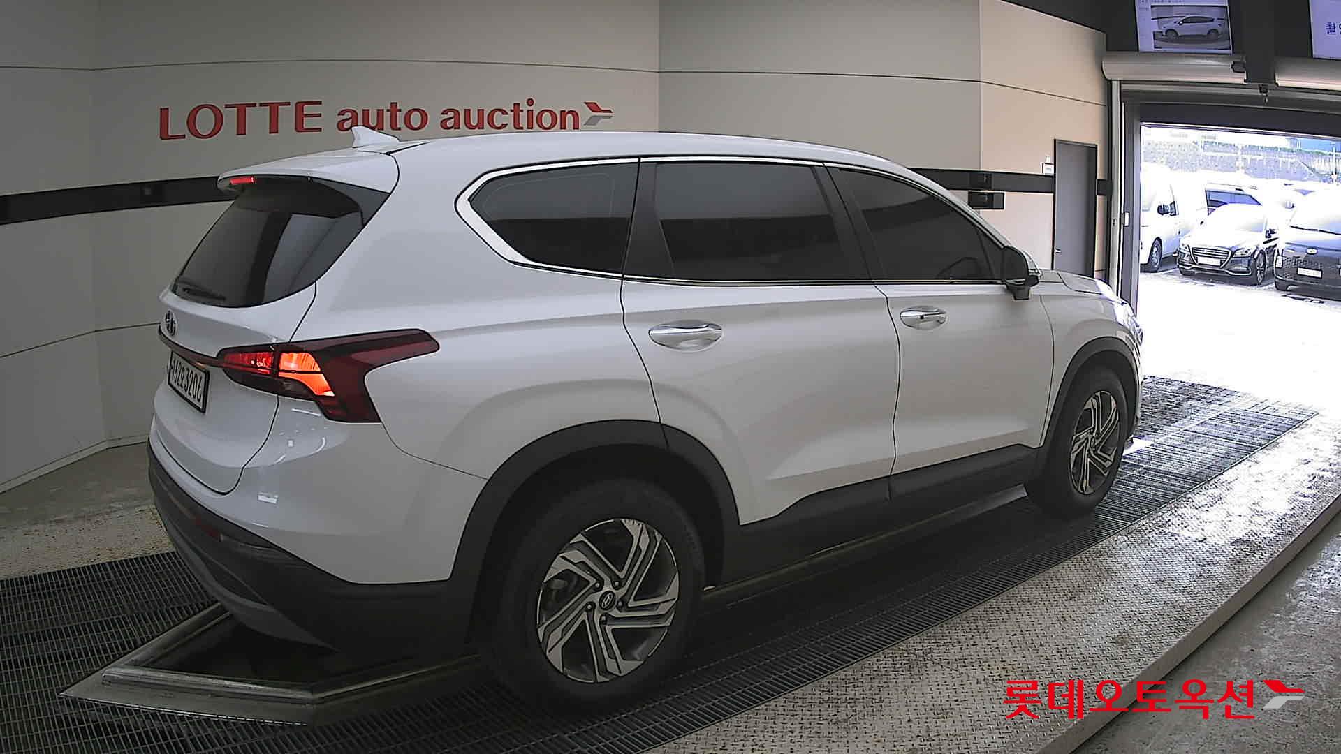 현대자동차 SANTAFE - 19