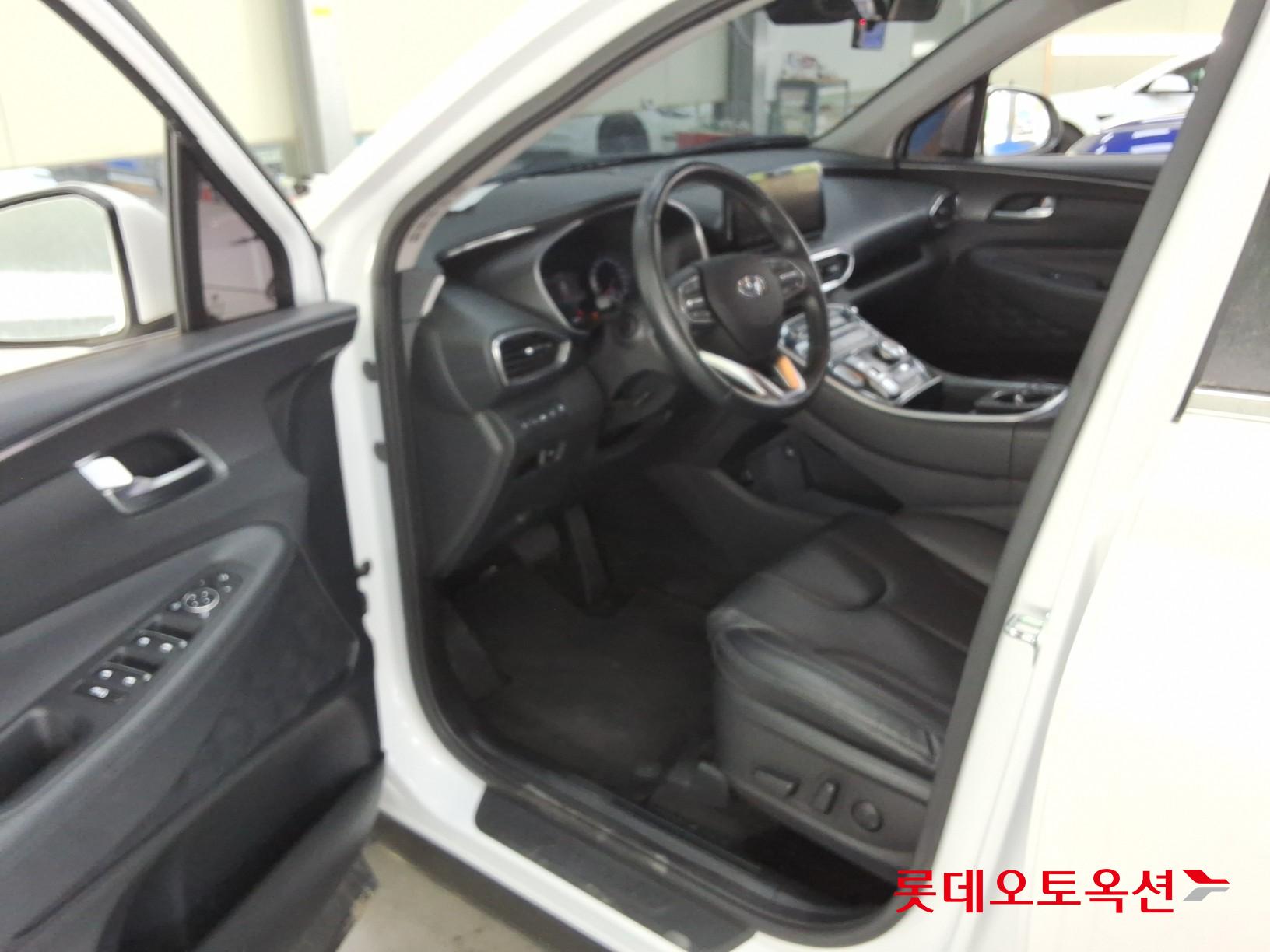 현대자동차 SANTAFE - 35