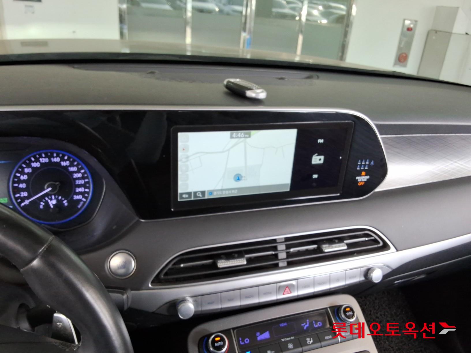 Hyundai Palisade - 32