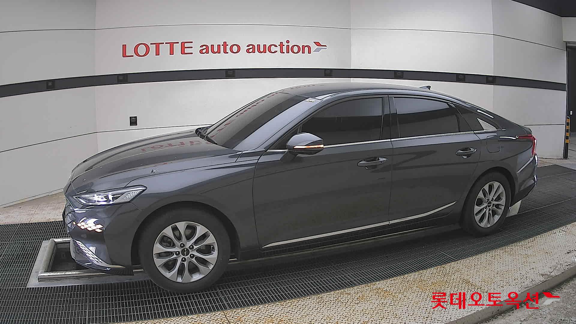 Kia K8 - 12