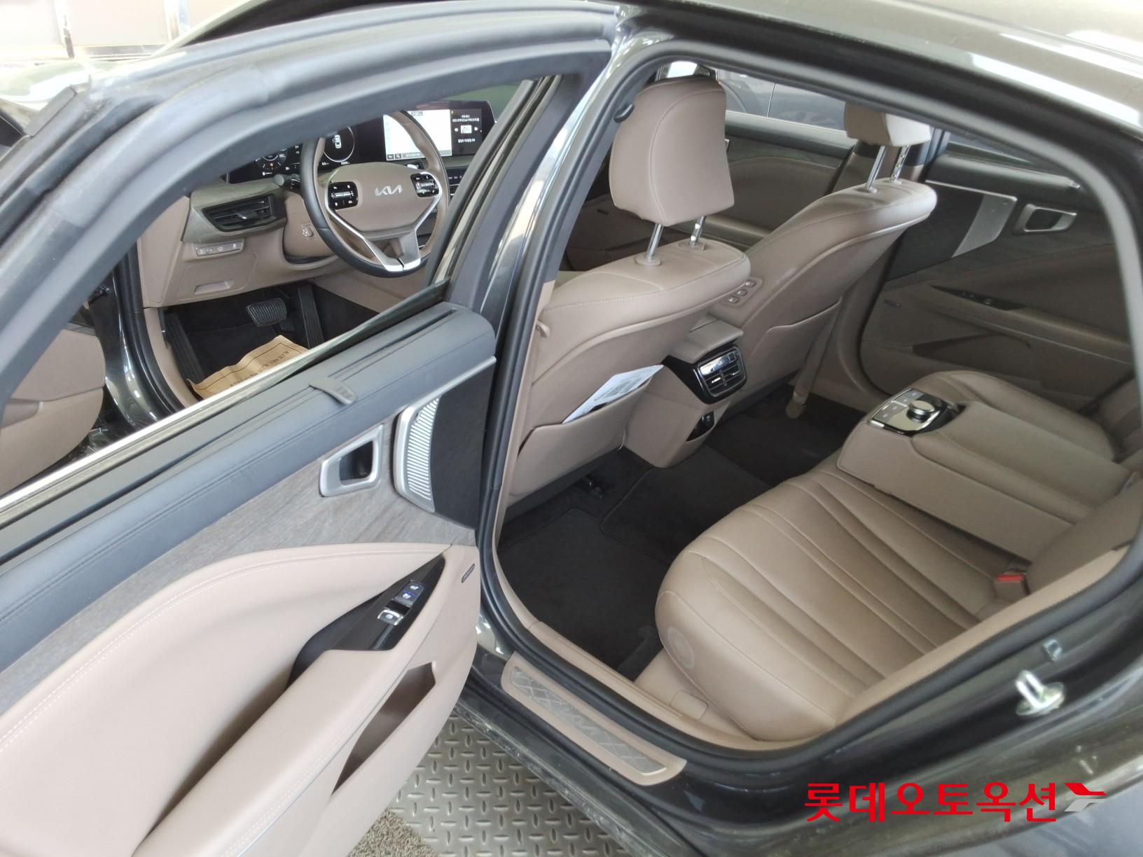 Kia K8 - 37
